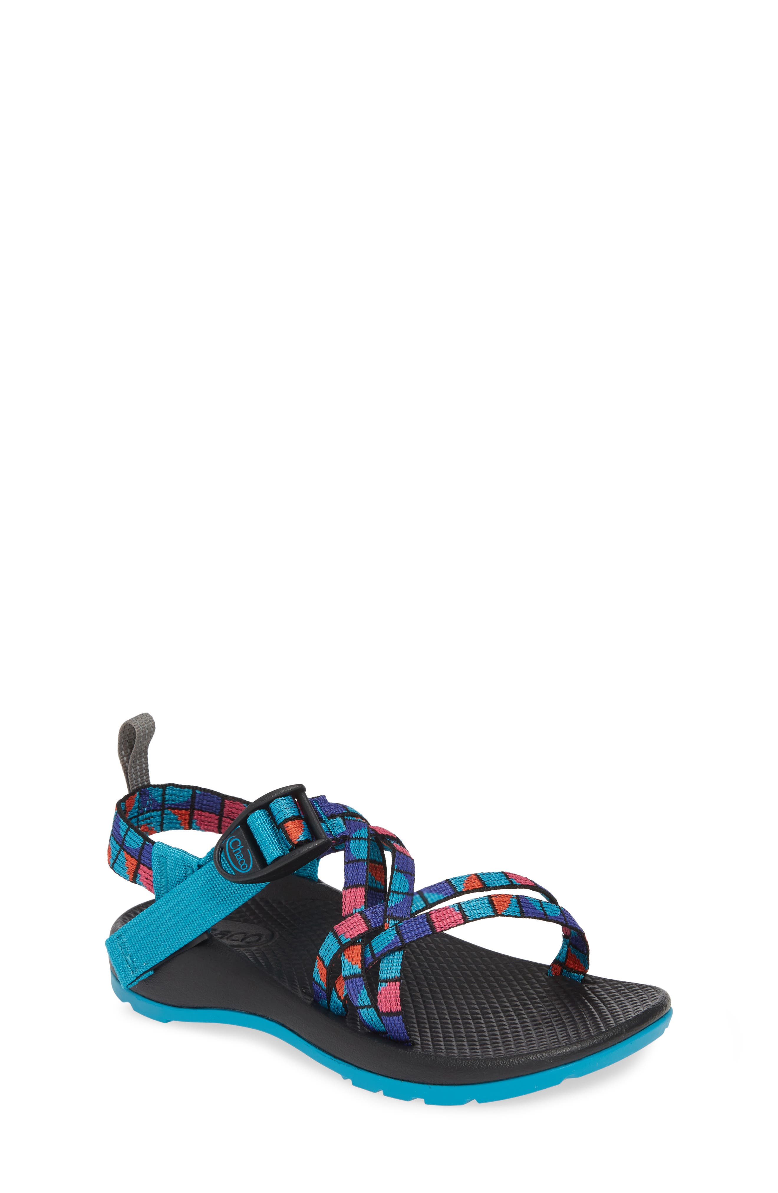 girls chacos size 5