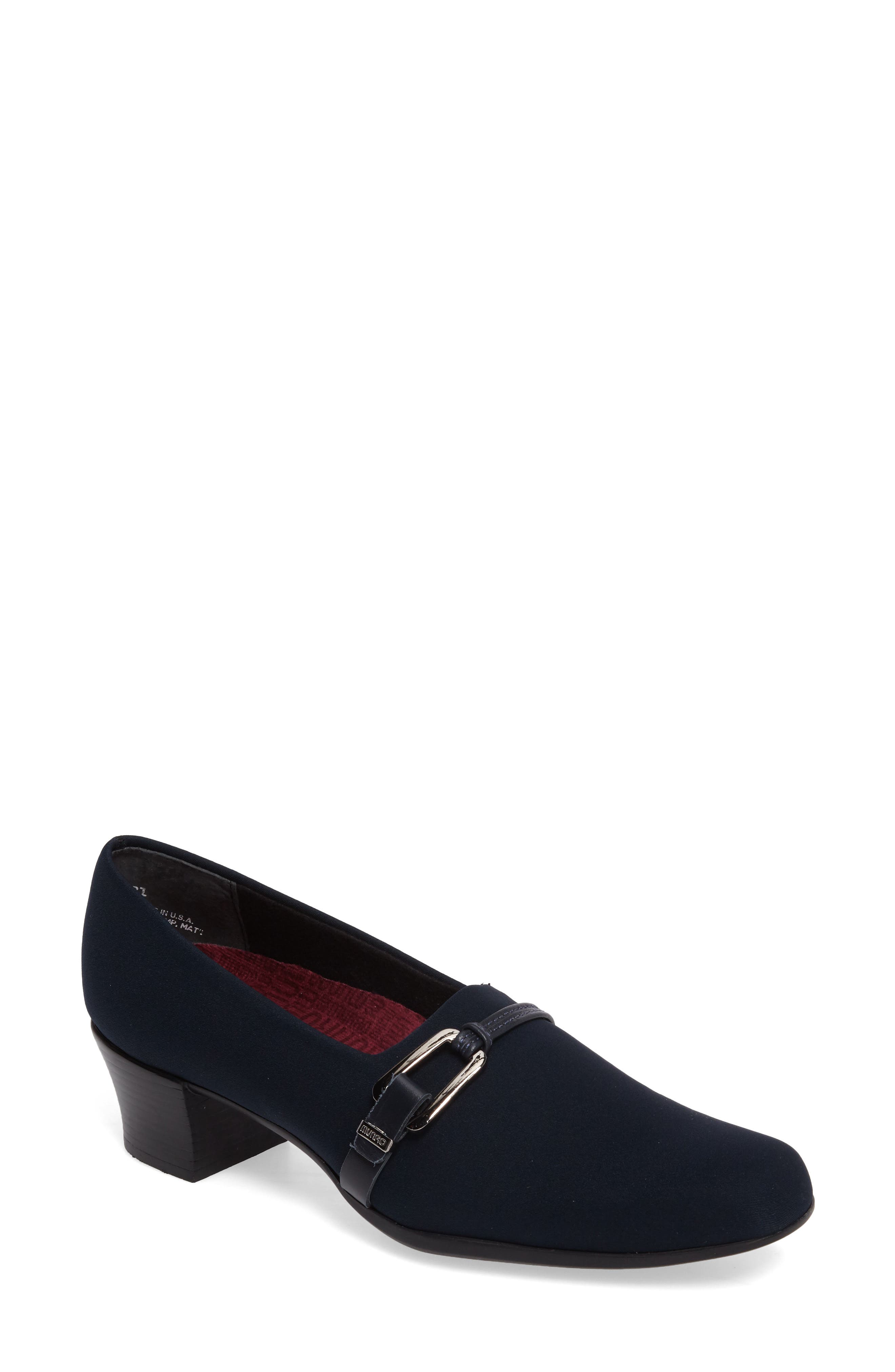 nordstrom munro shoes sale