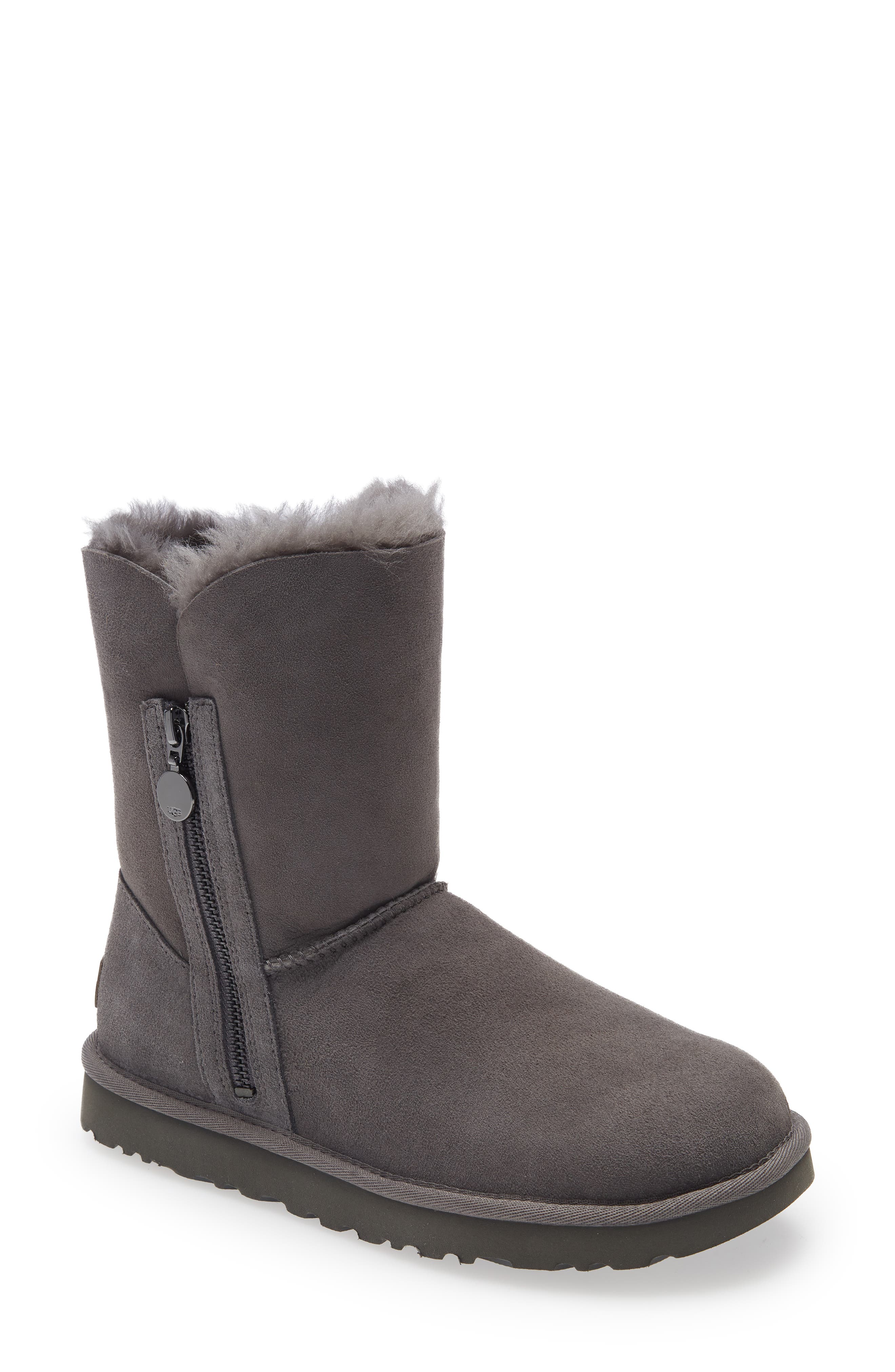olive green ugg boots