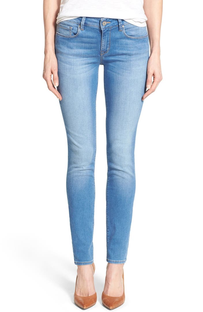 Mavi Jeans Alexa Stretch Skinny Jeans (Light Brushed Shanti) (Online ...