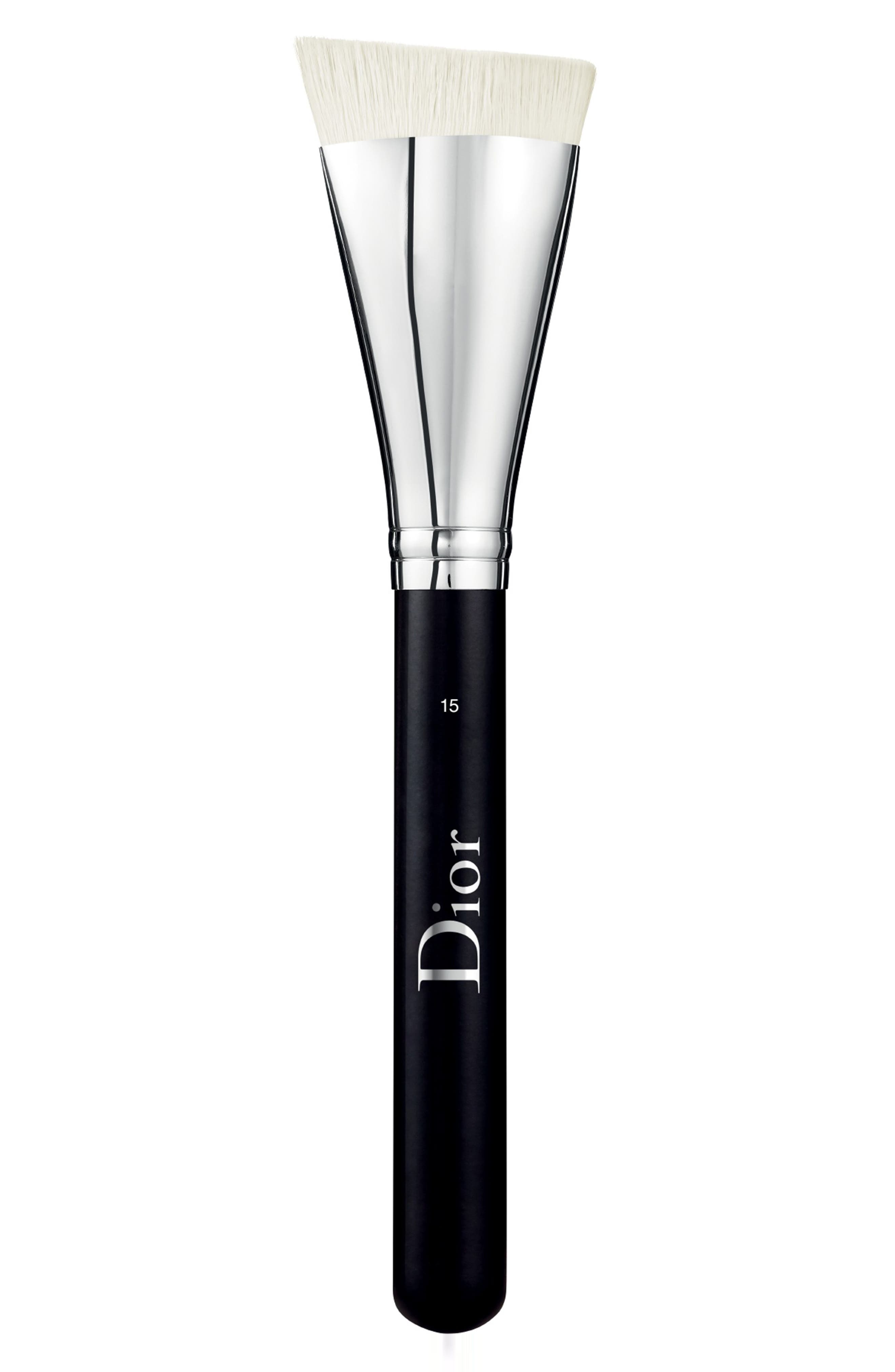dior highlighter brush