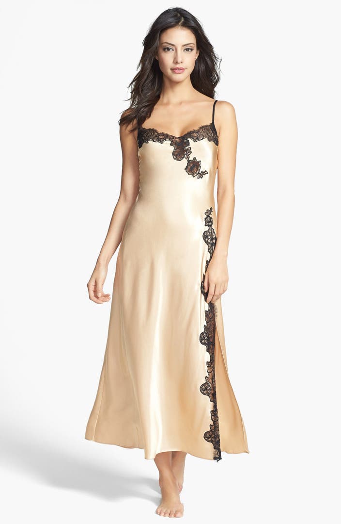 Oscar de la Renta Sleepwear 'Lavish Lace' Long Nightgown | Nordstrom