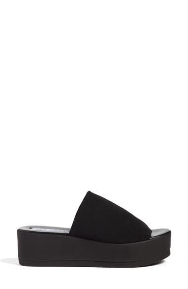 STEVE MADDEN Slinky Platform Sandal in Black | ModeSens