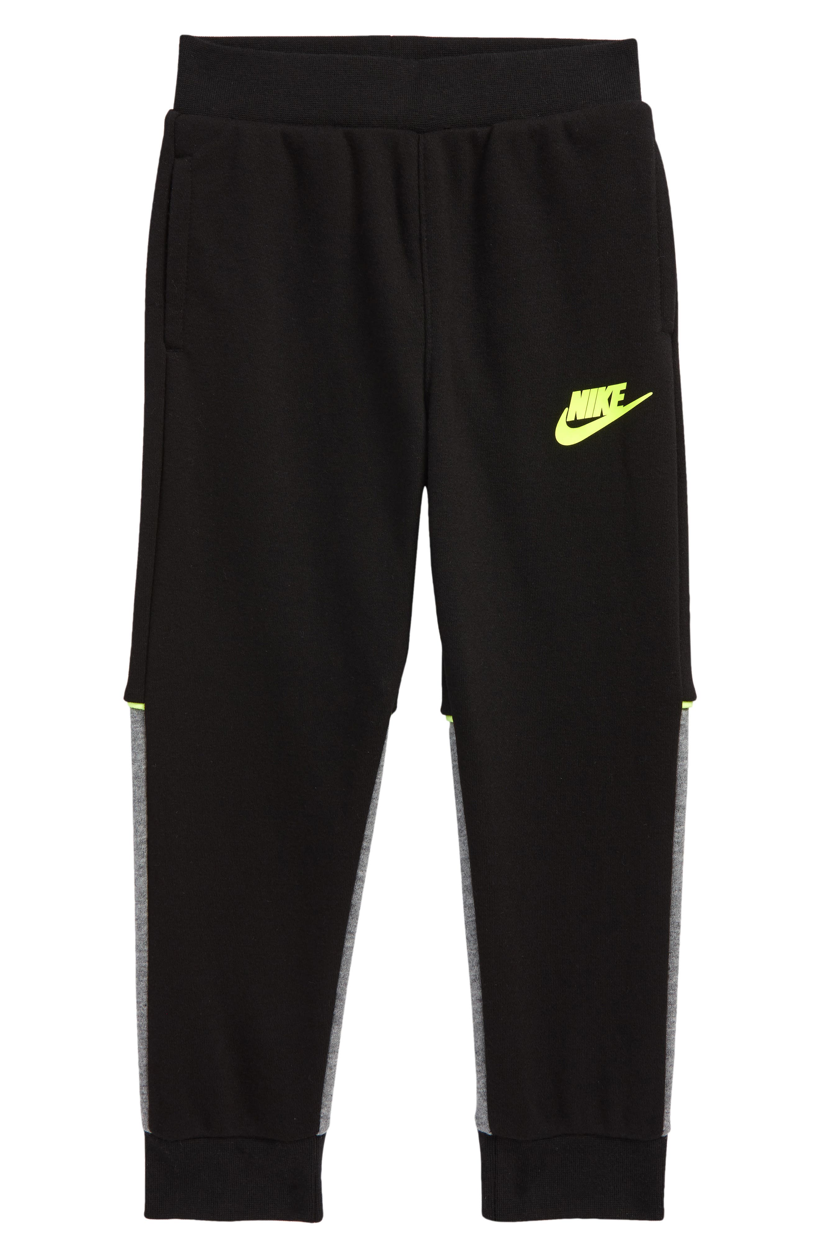 2t nike clothes
