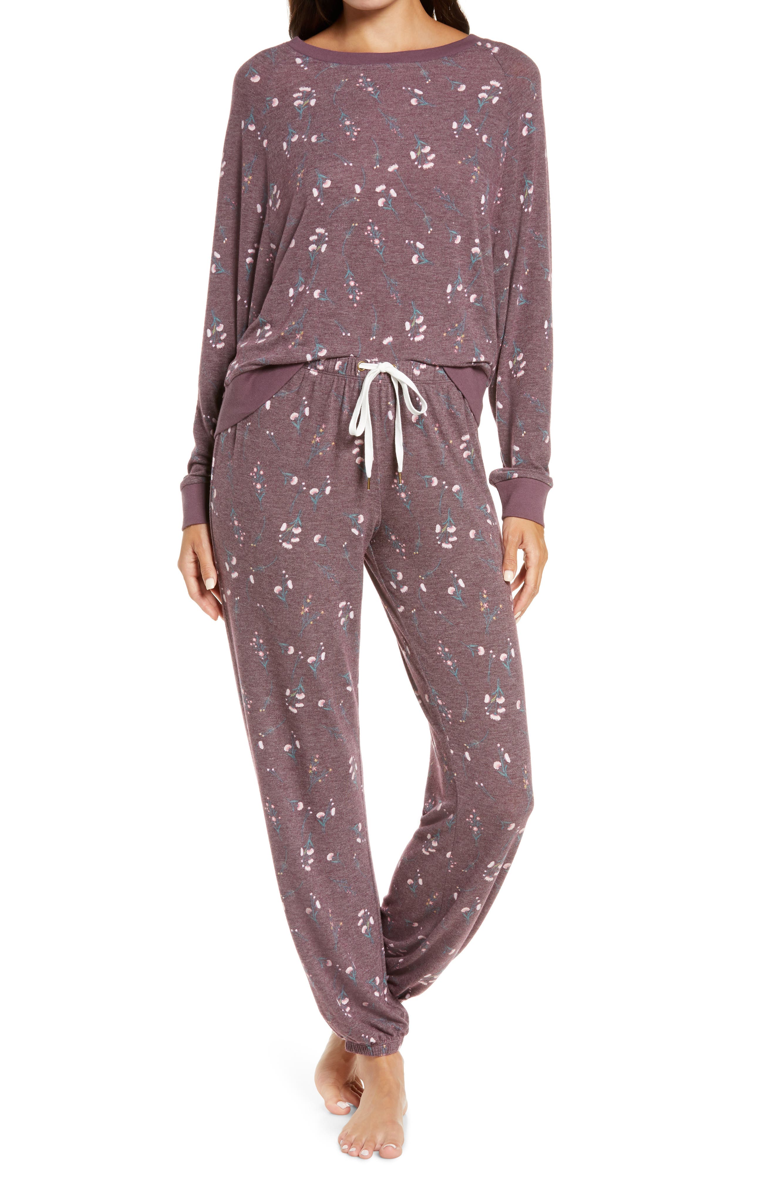 women's pajama sets on sale