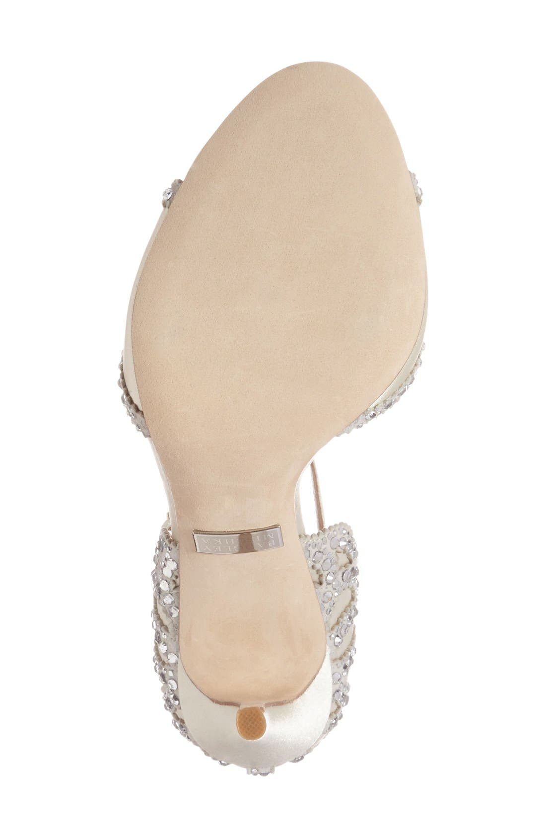 Badgley Mischka Roxy Evening Sandals Women'S Shoes In Ivory Satin ...