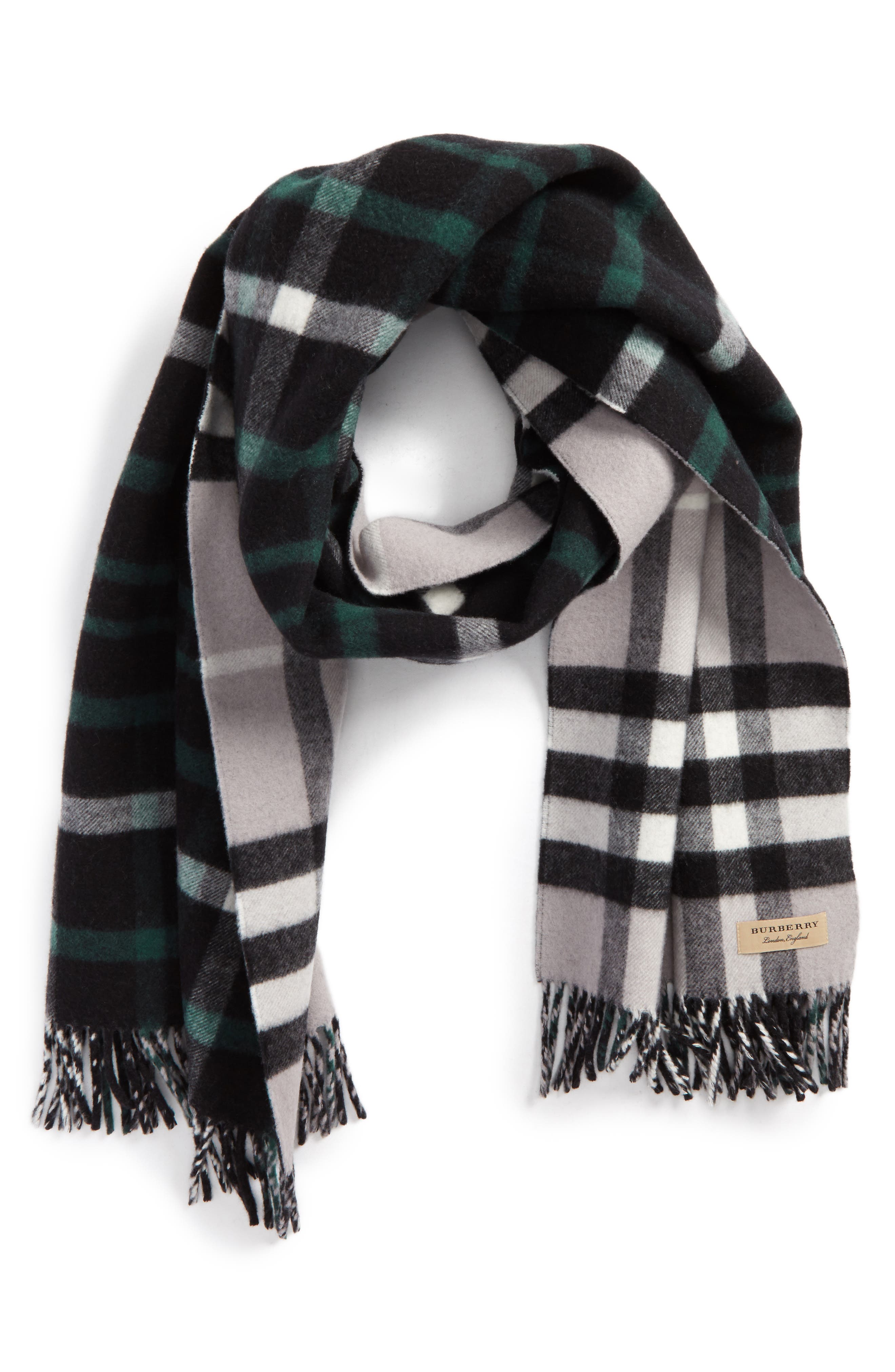 burberry scarf womens