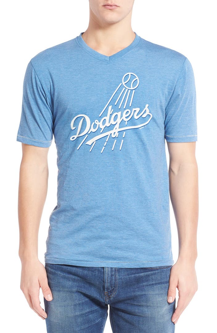 Red Jacket 'Los Angeles Dodgers - Calumet' Graphic V-Neck T-Shirt ...