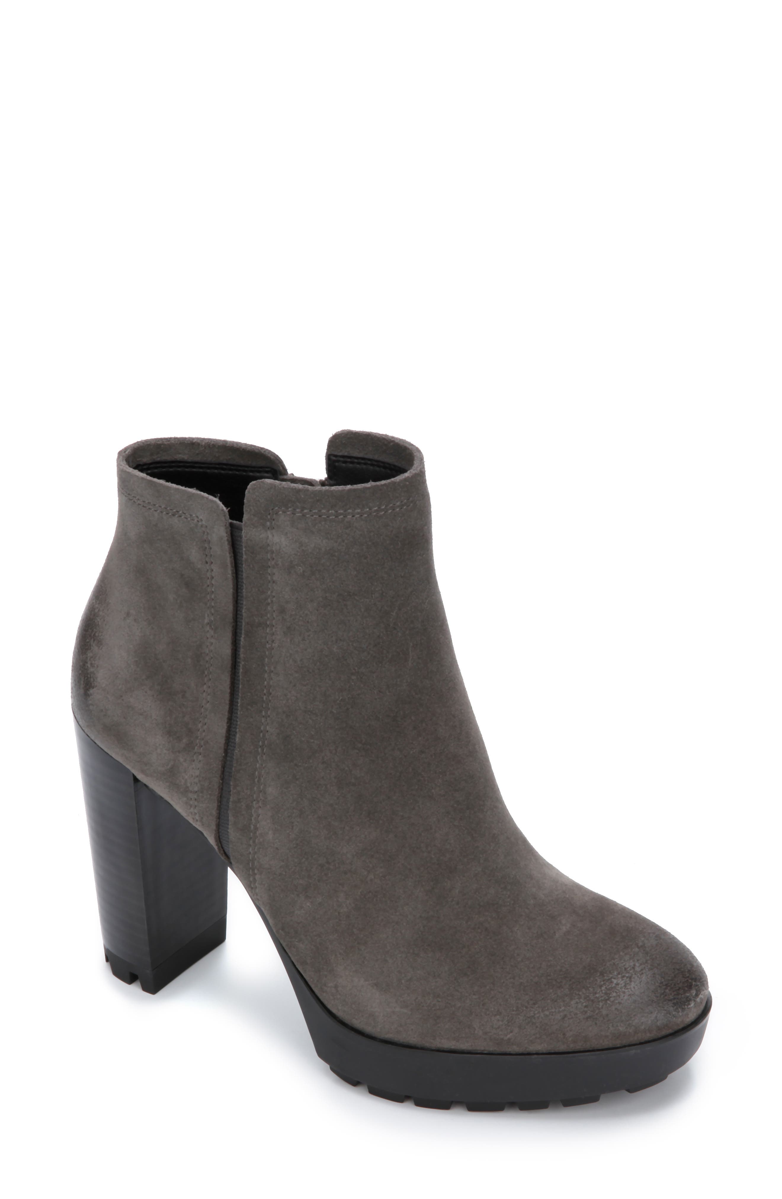 kenneth cole womens booties