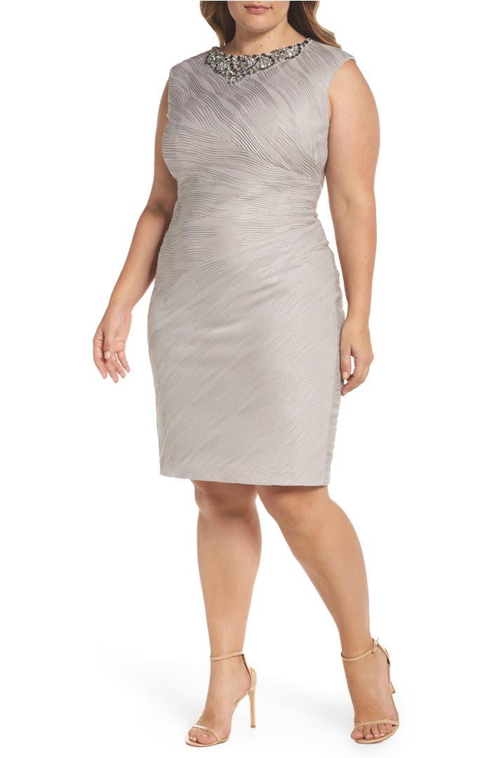 Picture of a sheath dress pattern size