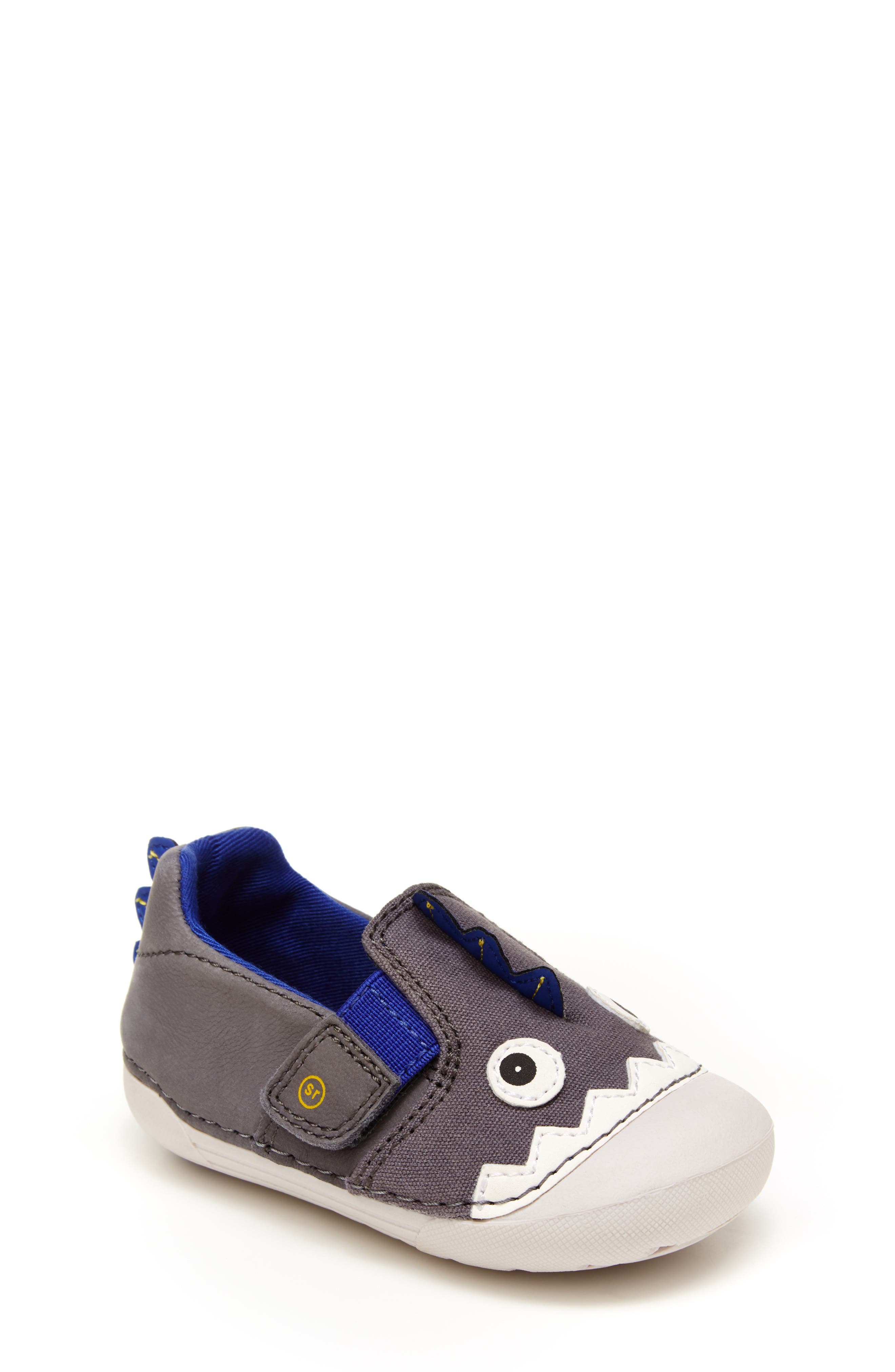 stride rite boys shoes