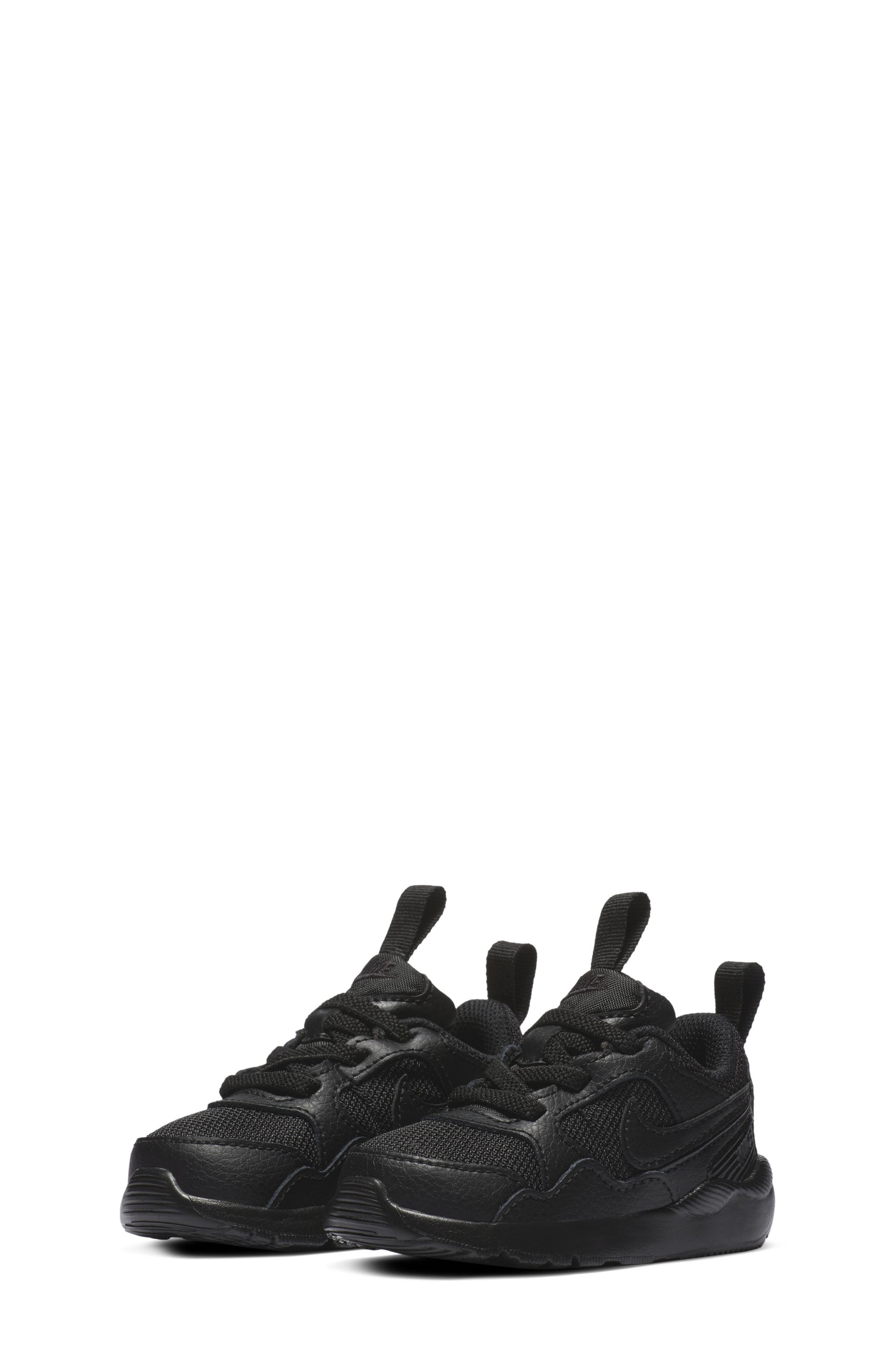 black nike baby shoes