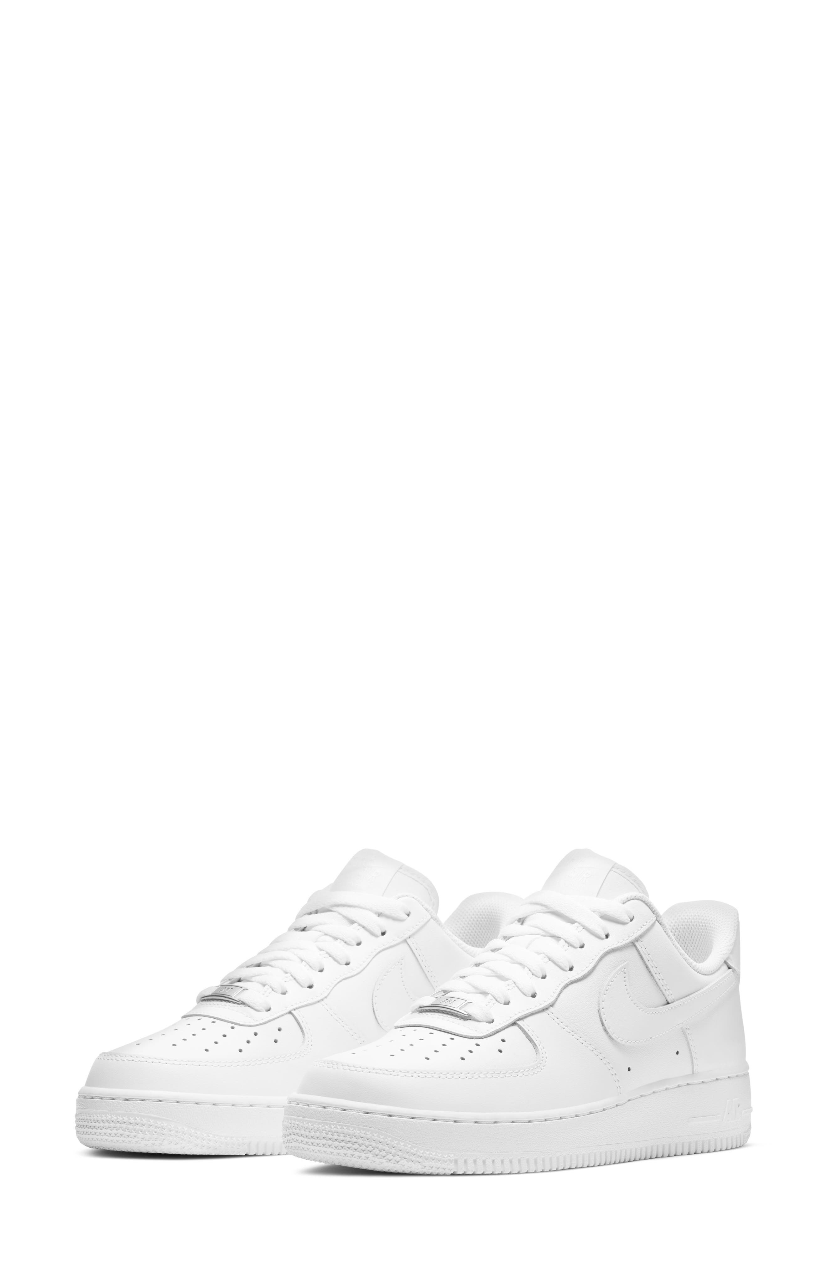 white leather running shoes womens