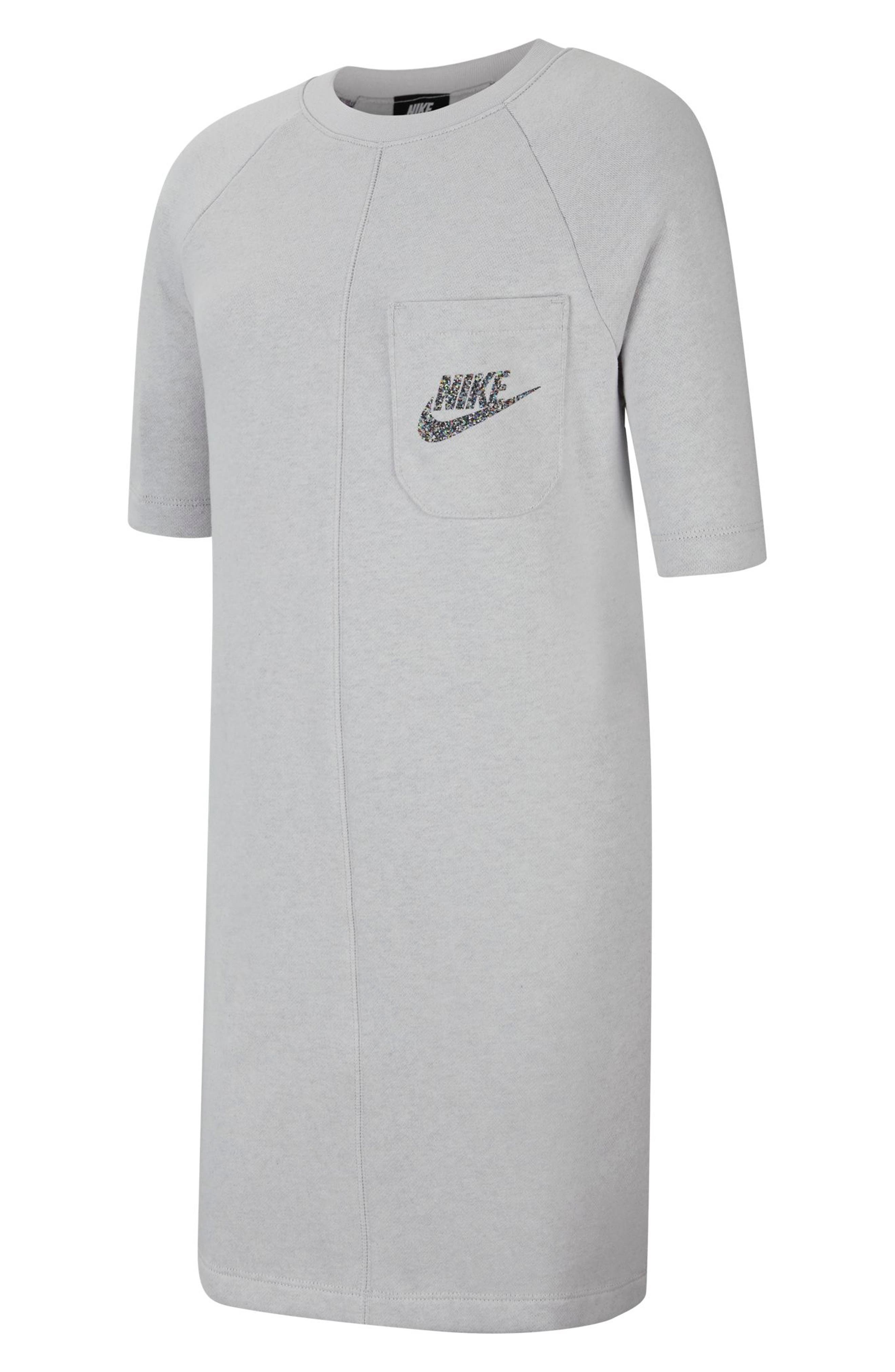 nike girls clothes