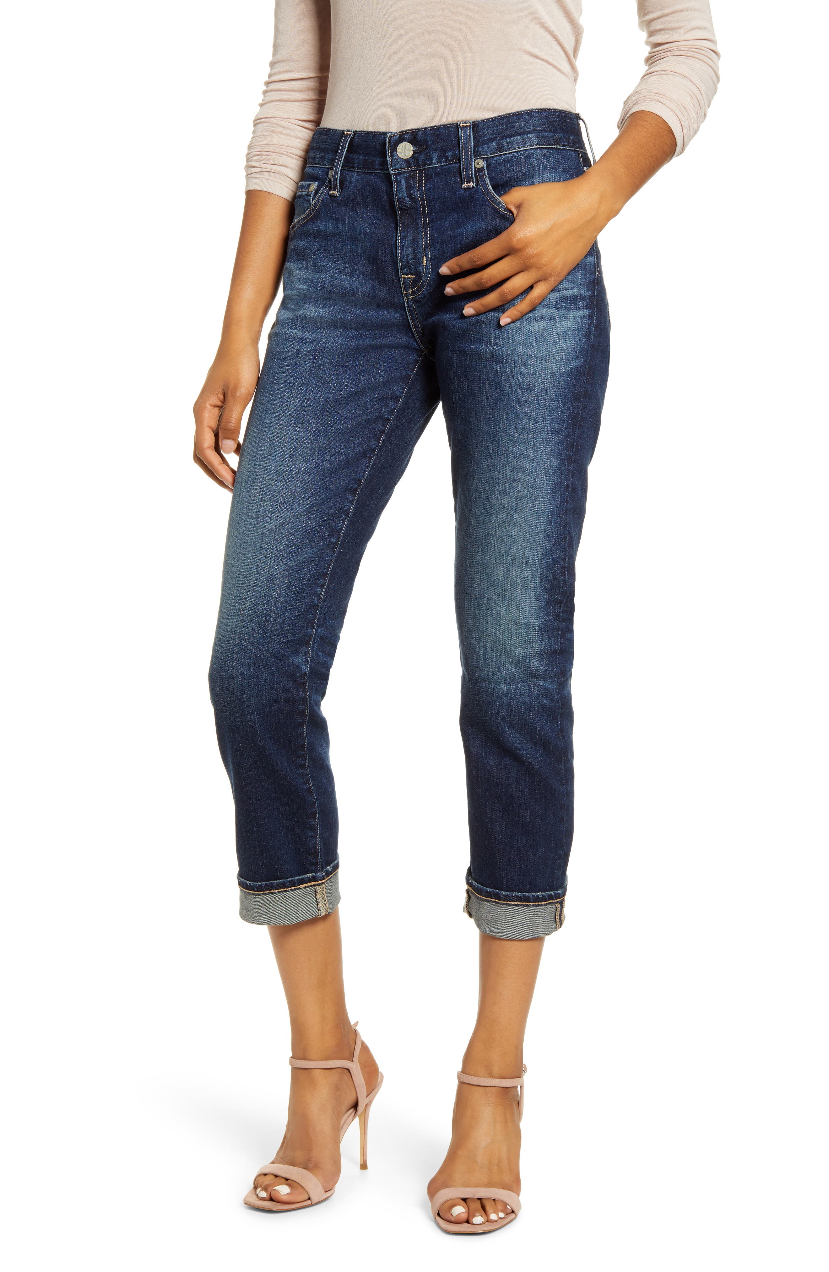 relaxed slim jeans womens