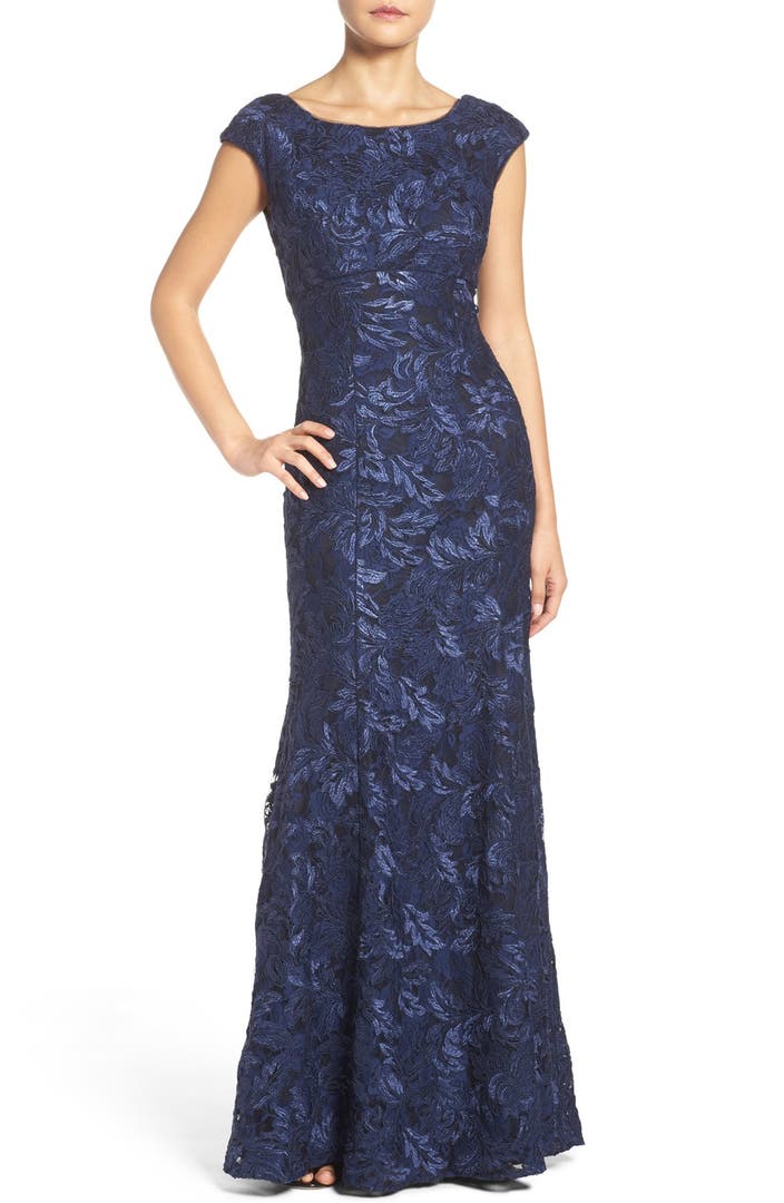 Xscape Embroidered Lace Mermaid Gown (Regular & Petite) | Nordstrom