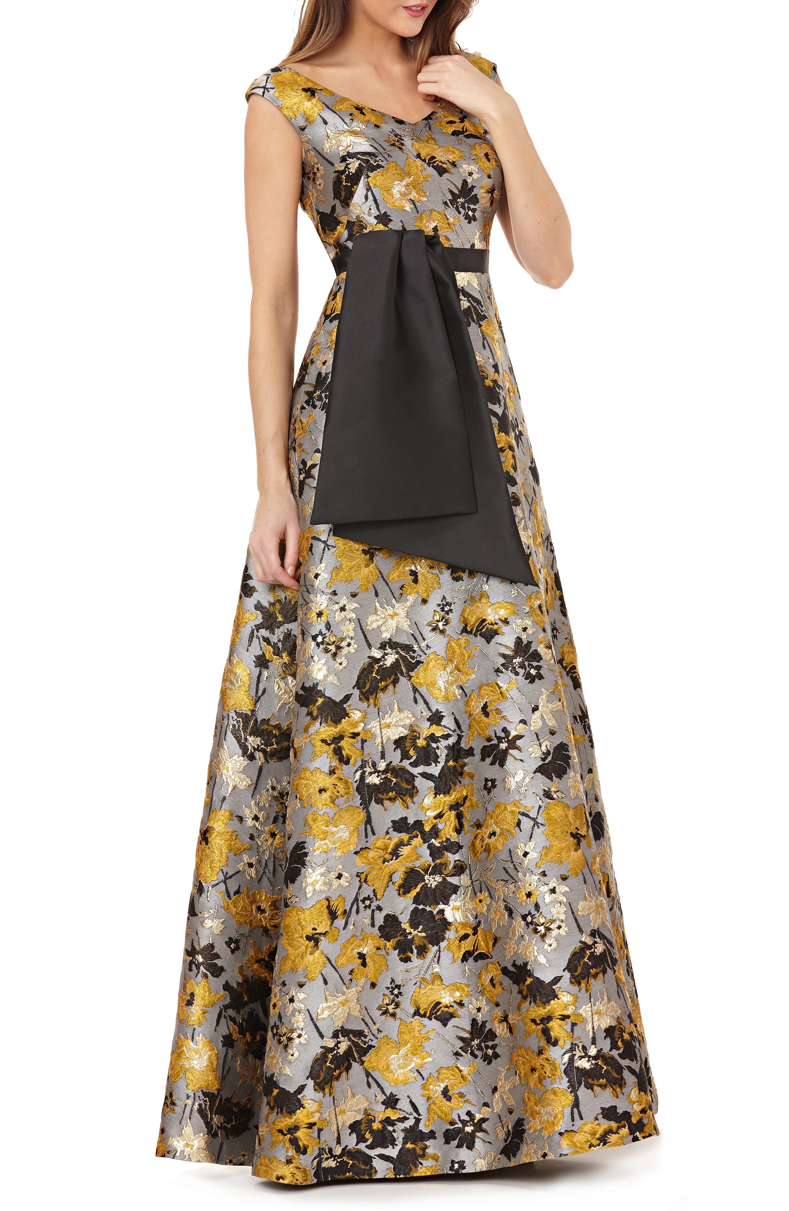 Kay Unger Portrait Floral Jacquard Gown