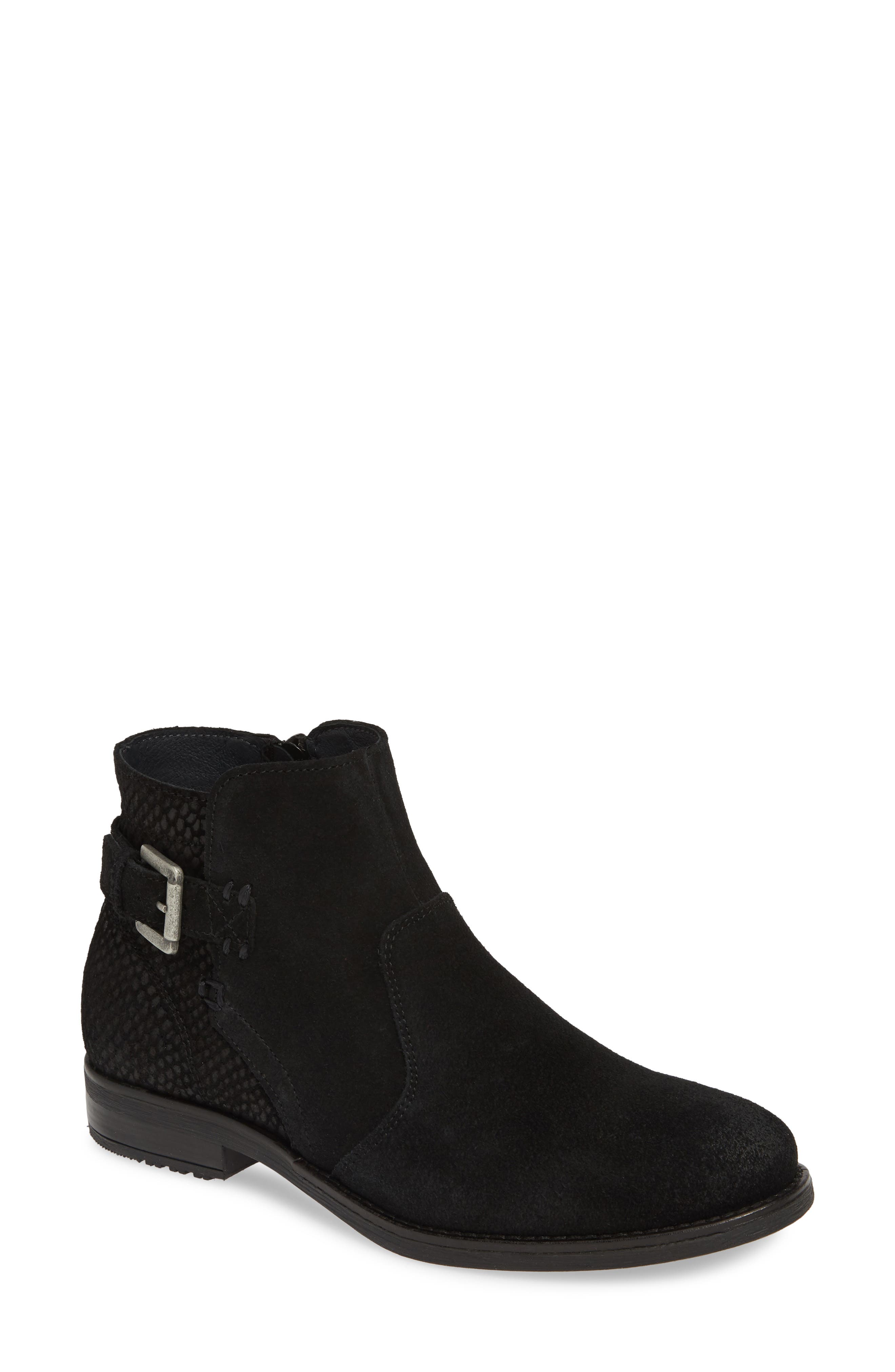 Bos. & Co. Tryn Bootie, Black
