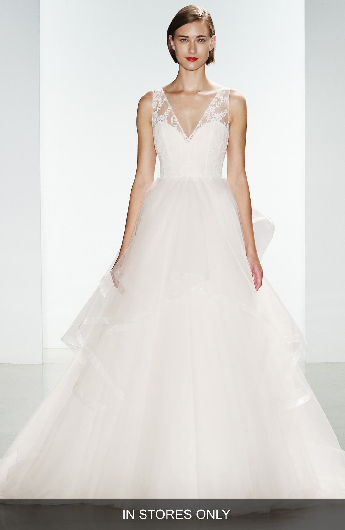 Nouvelle Amsale Lexi Lace & Tulle V-Neck Ballgown