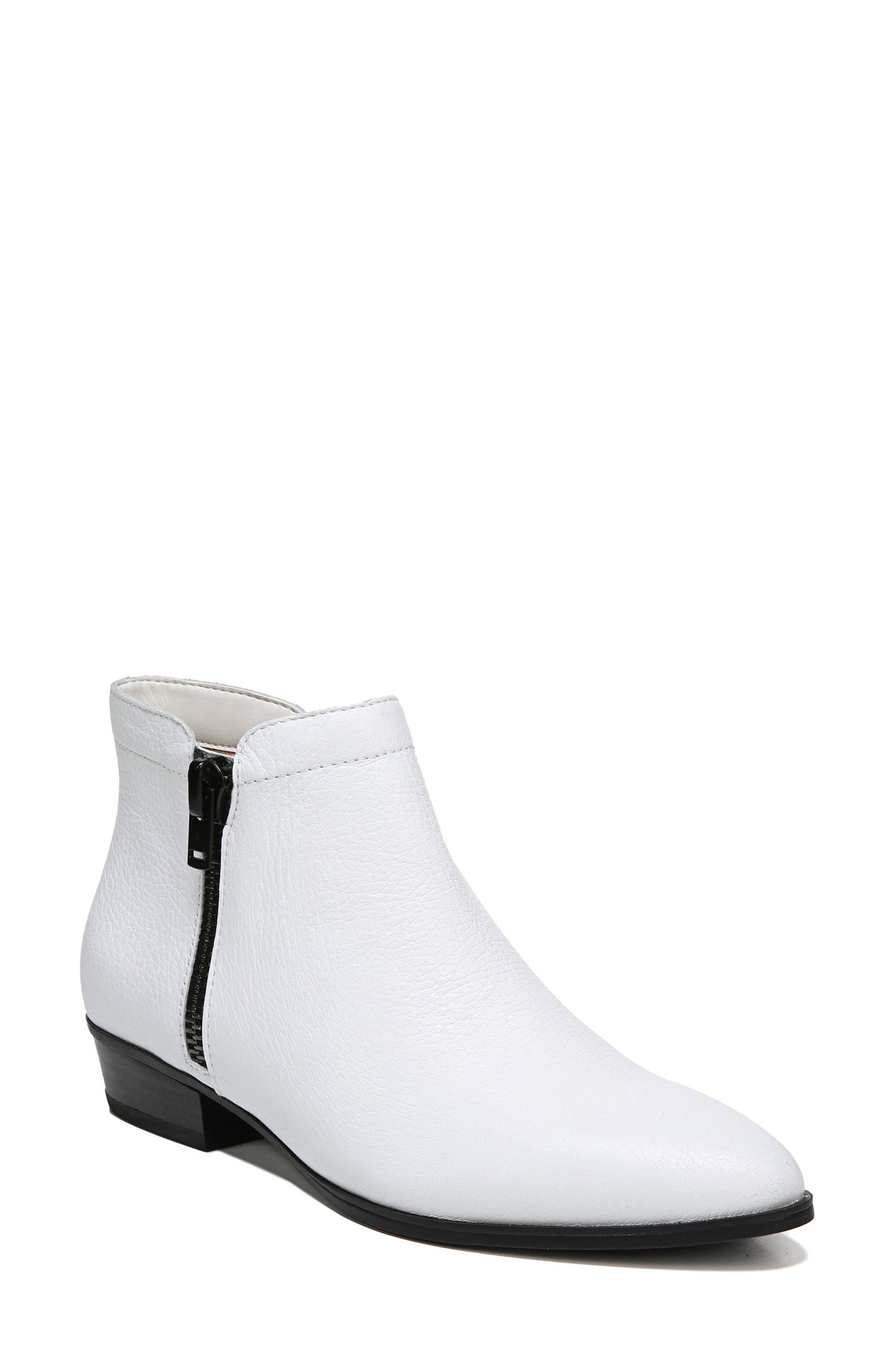 Naturalizer Blair Bootie, White