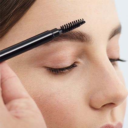 Play video to learn how to create your best brows.