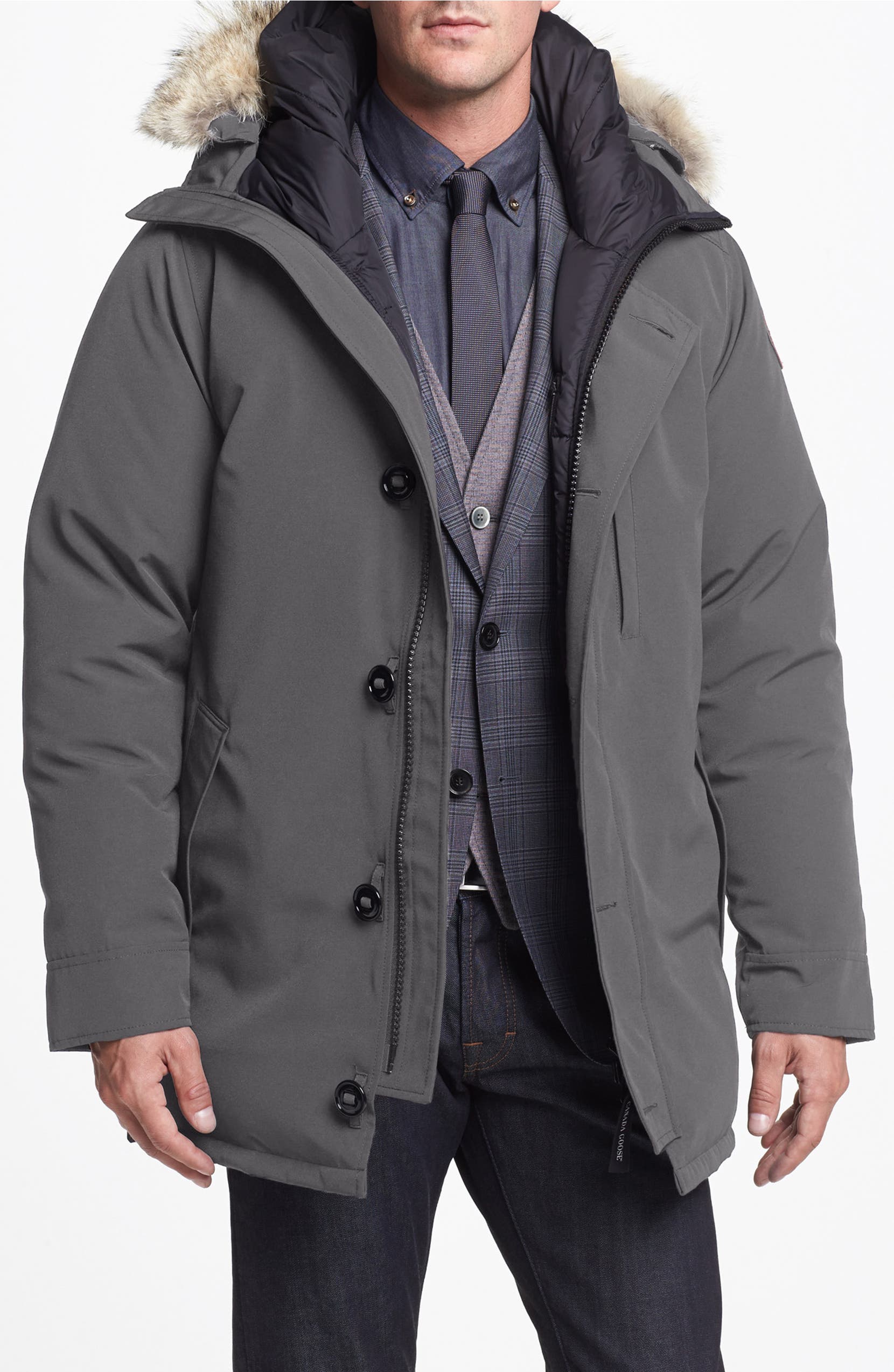 canada goose chateau parka w/fur trimmed hood navy canada goose chateau parka w/fur trimmed hood navy
