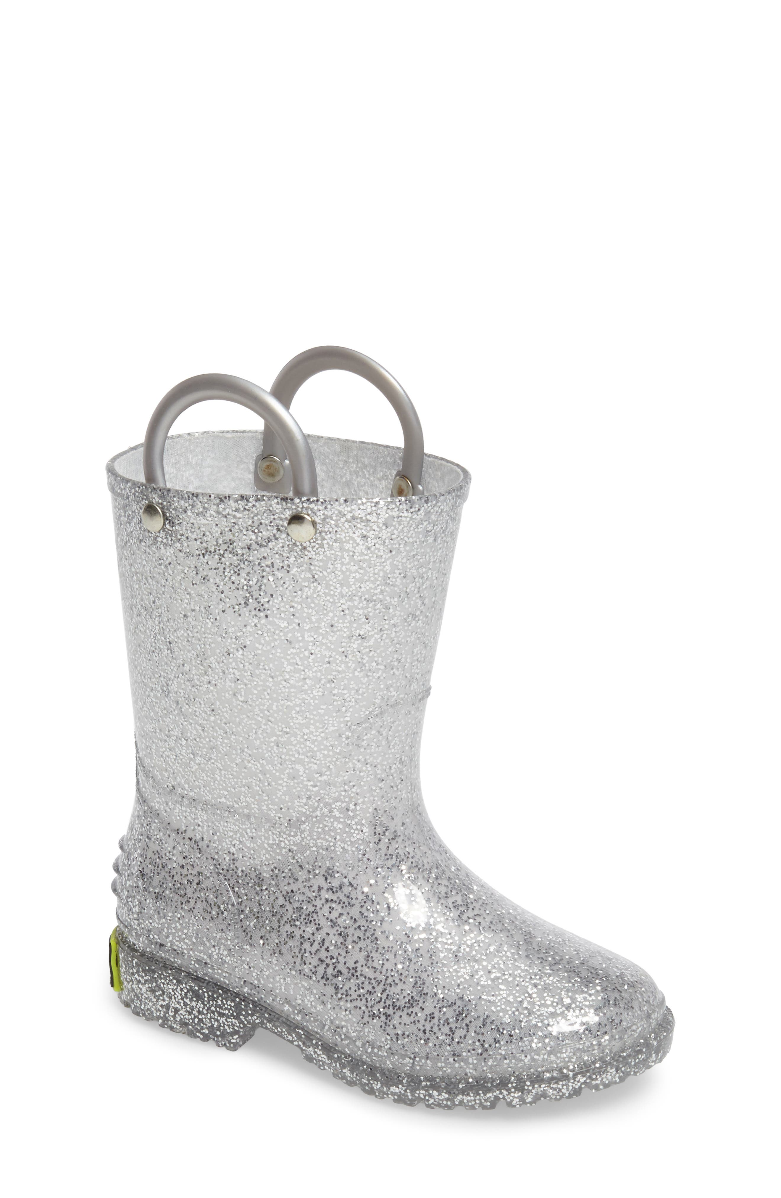 Guide to Best Snow Boots under $30 2018