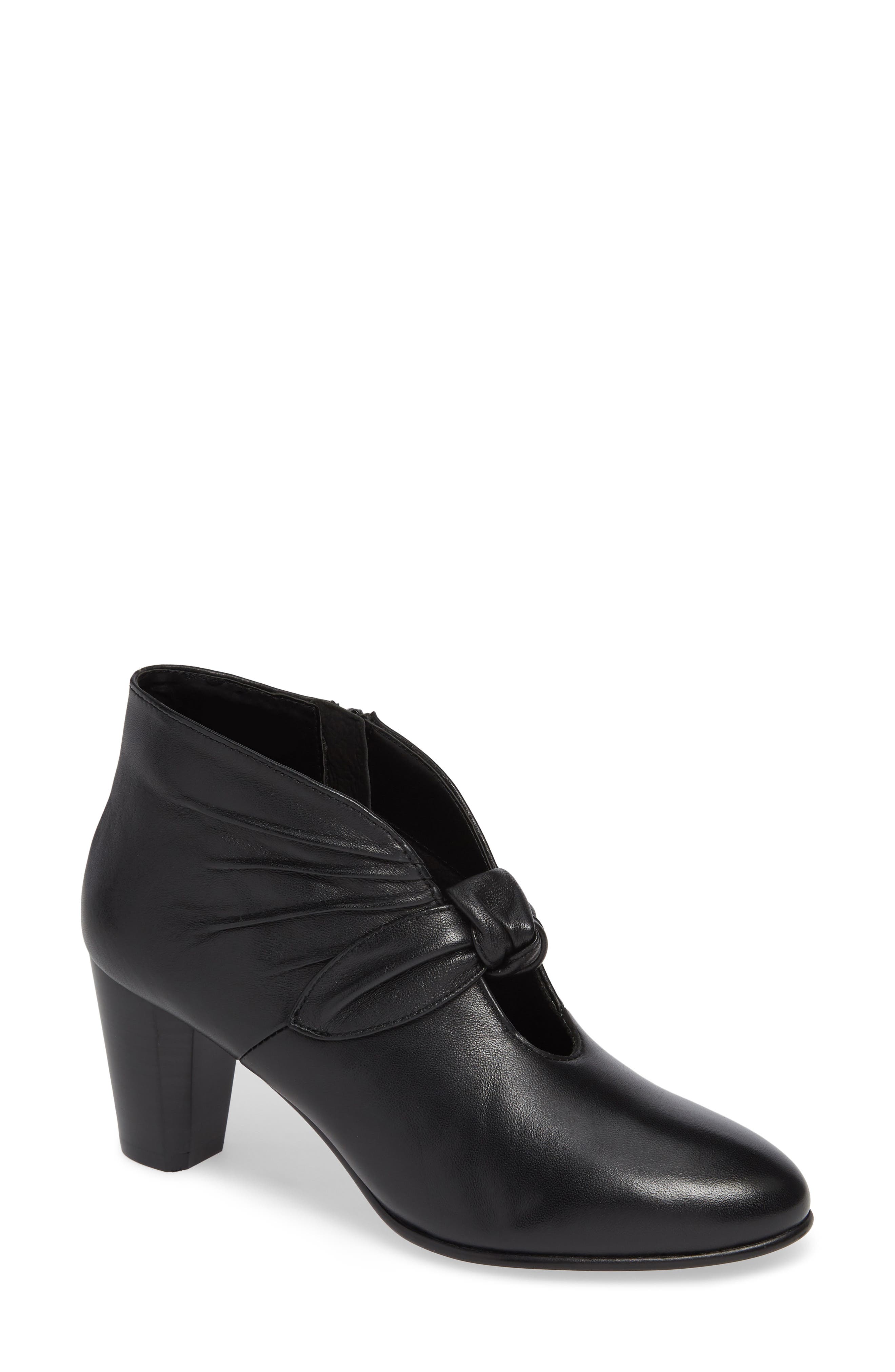David Tate Gwen Knotted Pump, Black
