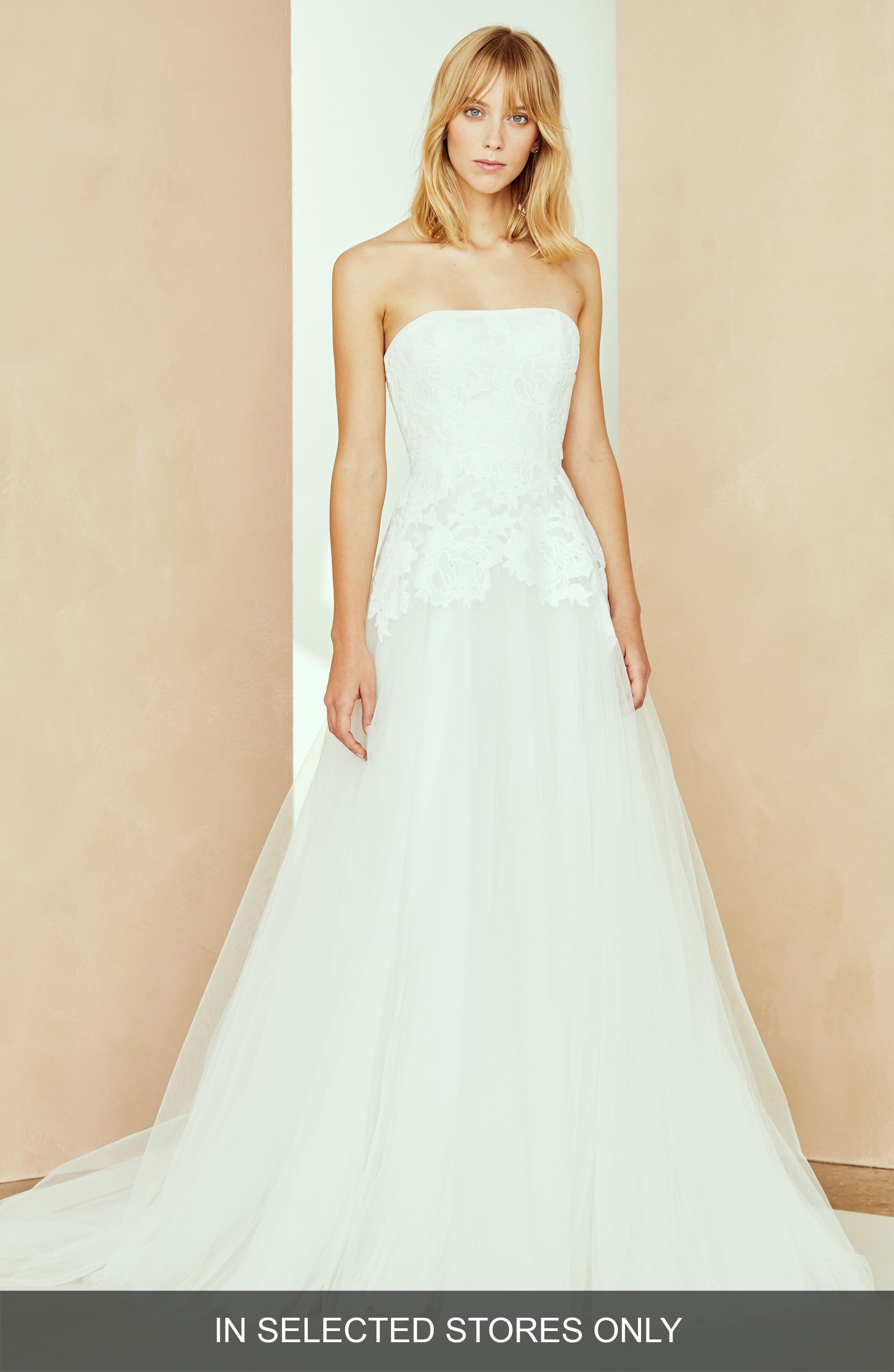 Nouvelle Amsale Danica Strapless Lace & Tulle Ballgown, Size - Ivory