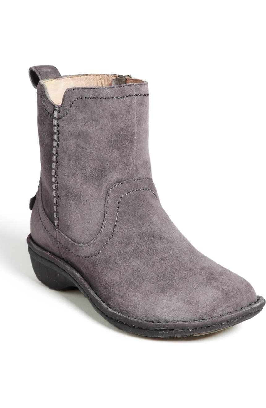 ugg neevah ugg neevah
