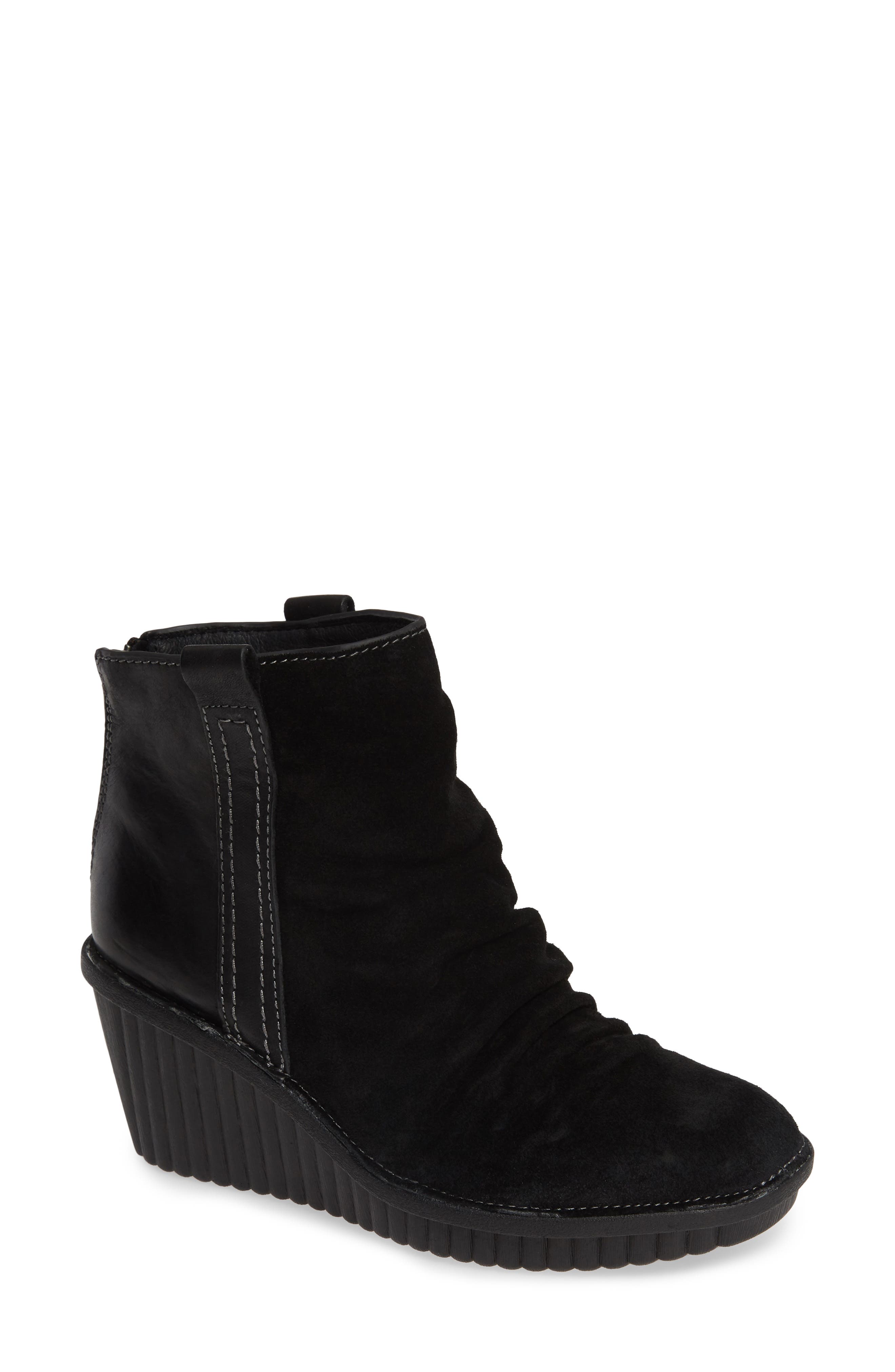 Bionica Destiny Wedge Bootie- Black