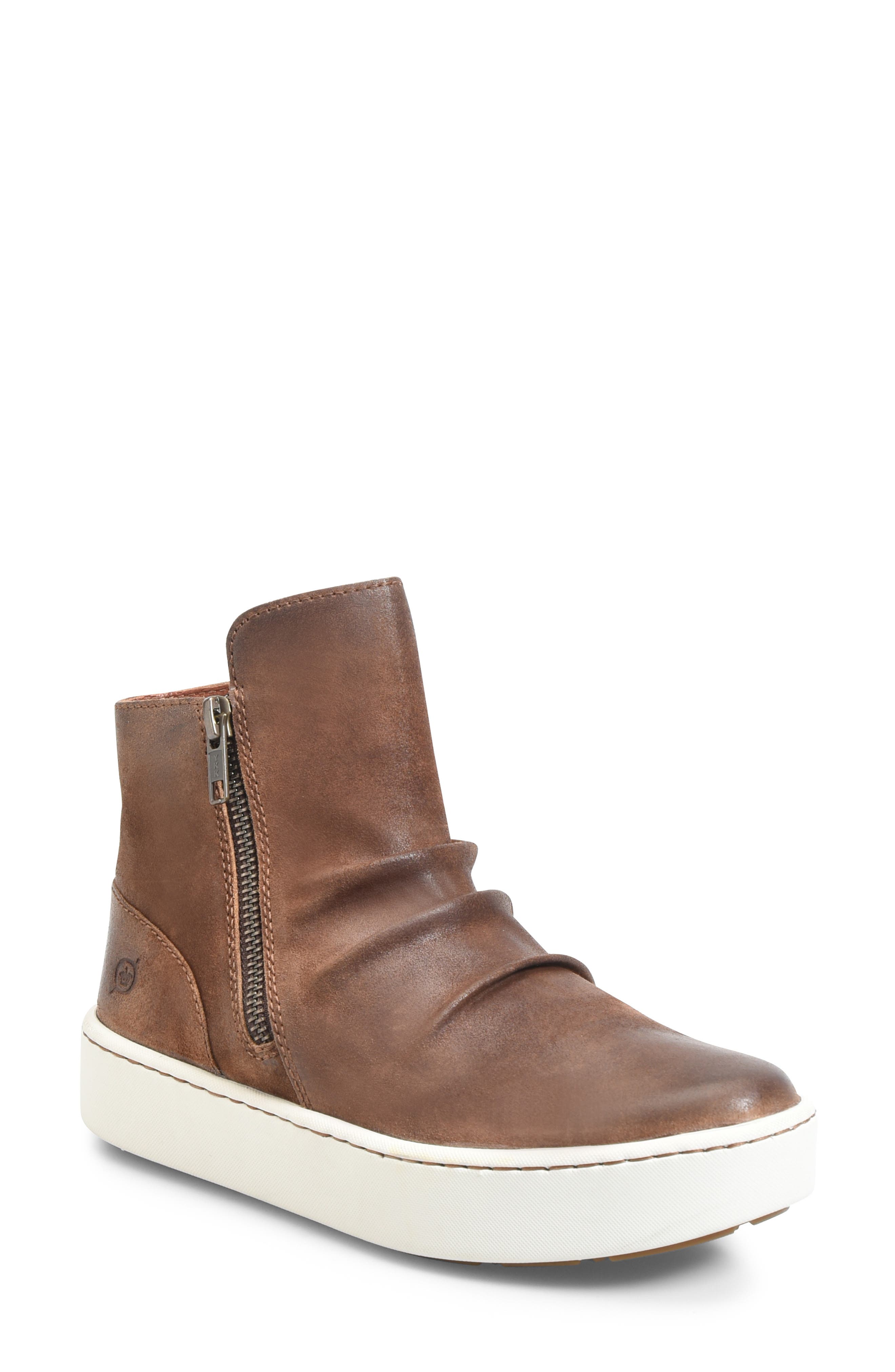 B?rn Scone Sneaker Boot, Brown