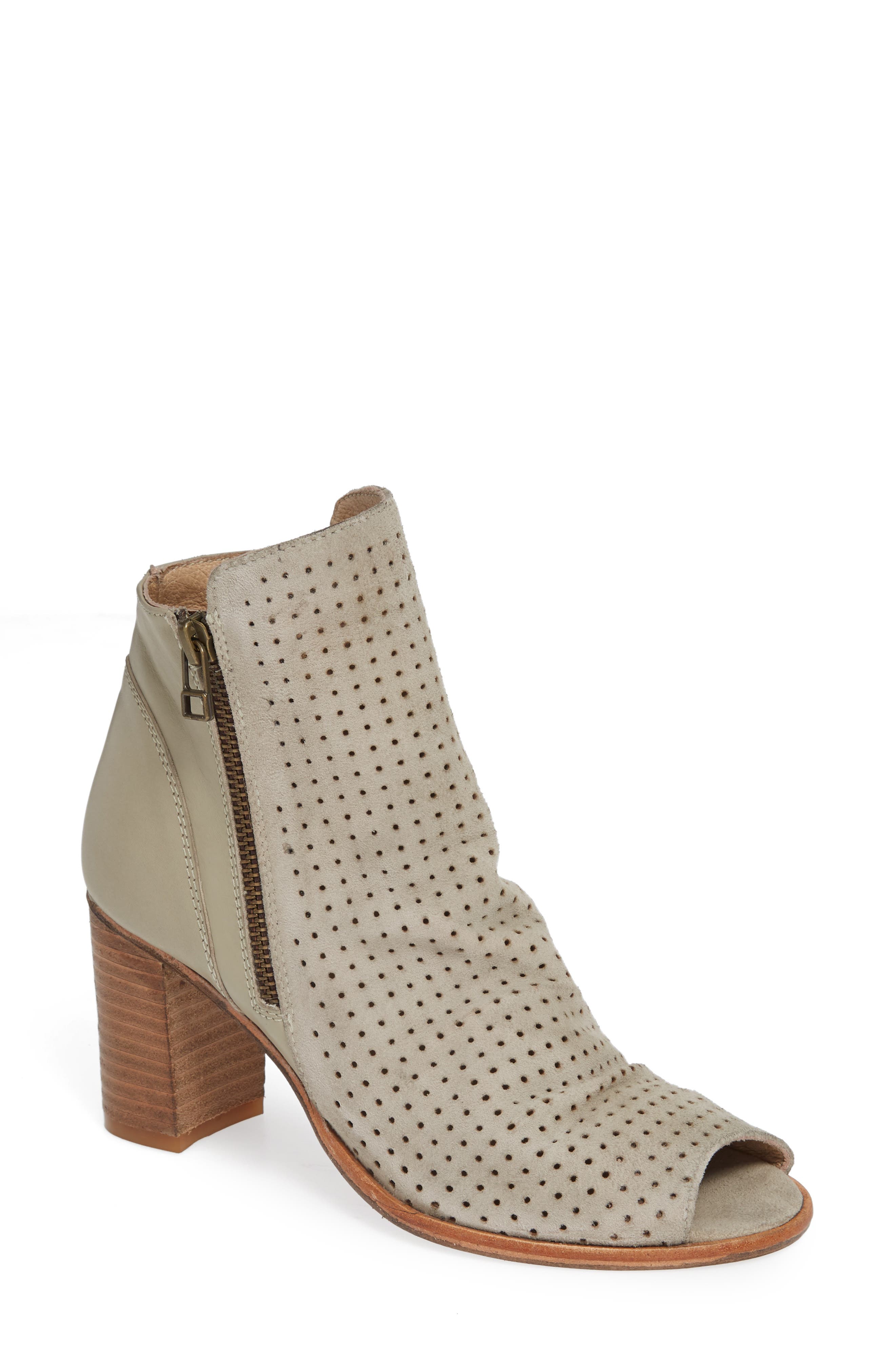 Sheridan Mia Prague 1 Bootie Beige