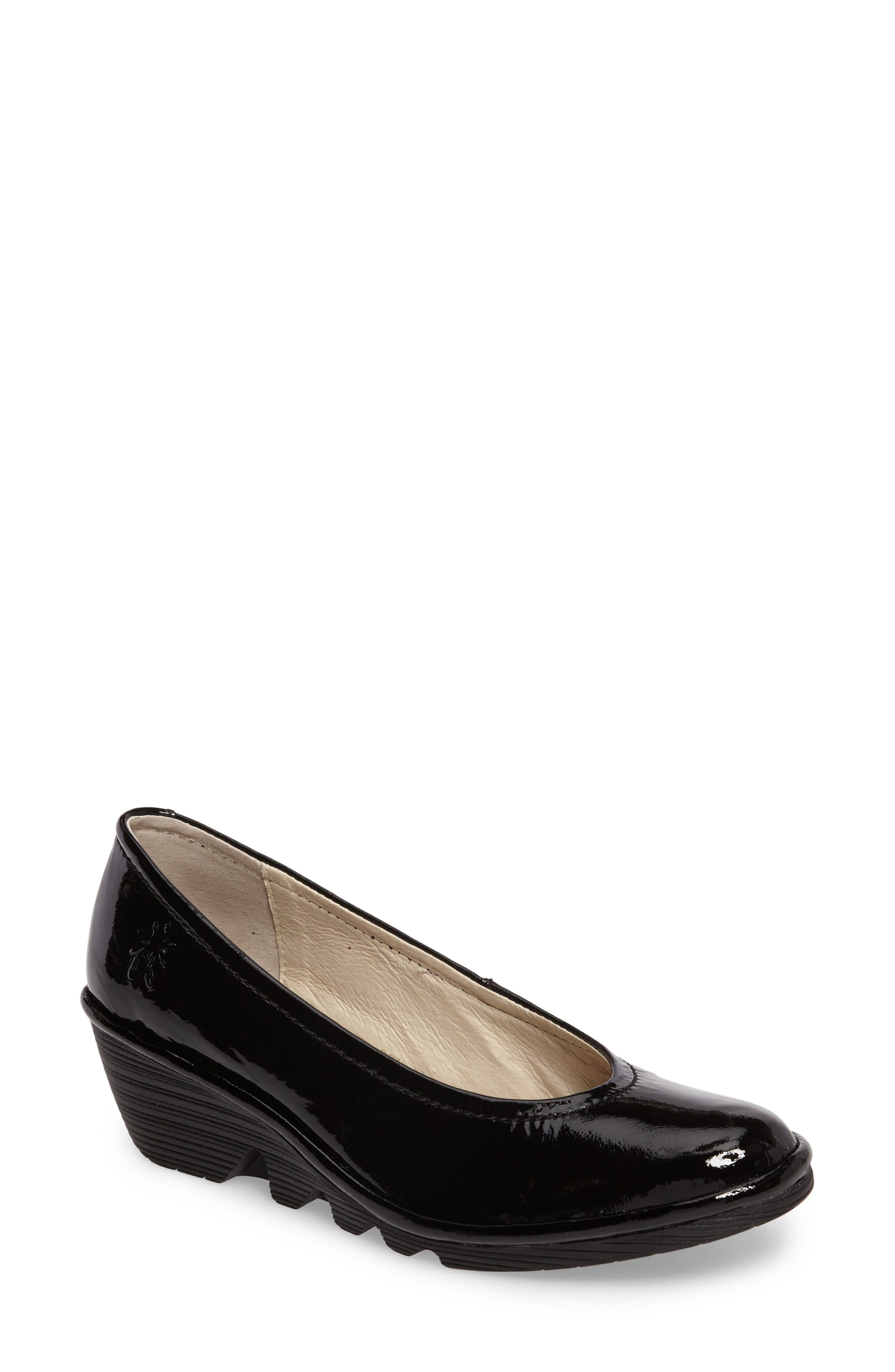 Mid Wedge Pump,
                        Main,
                        color, BLACK LUXOR PATENT LEATHER