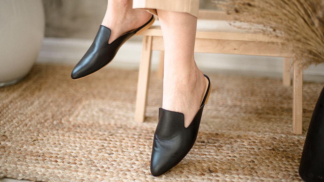 Complete Guide to Types of Flats for Women