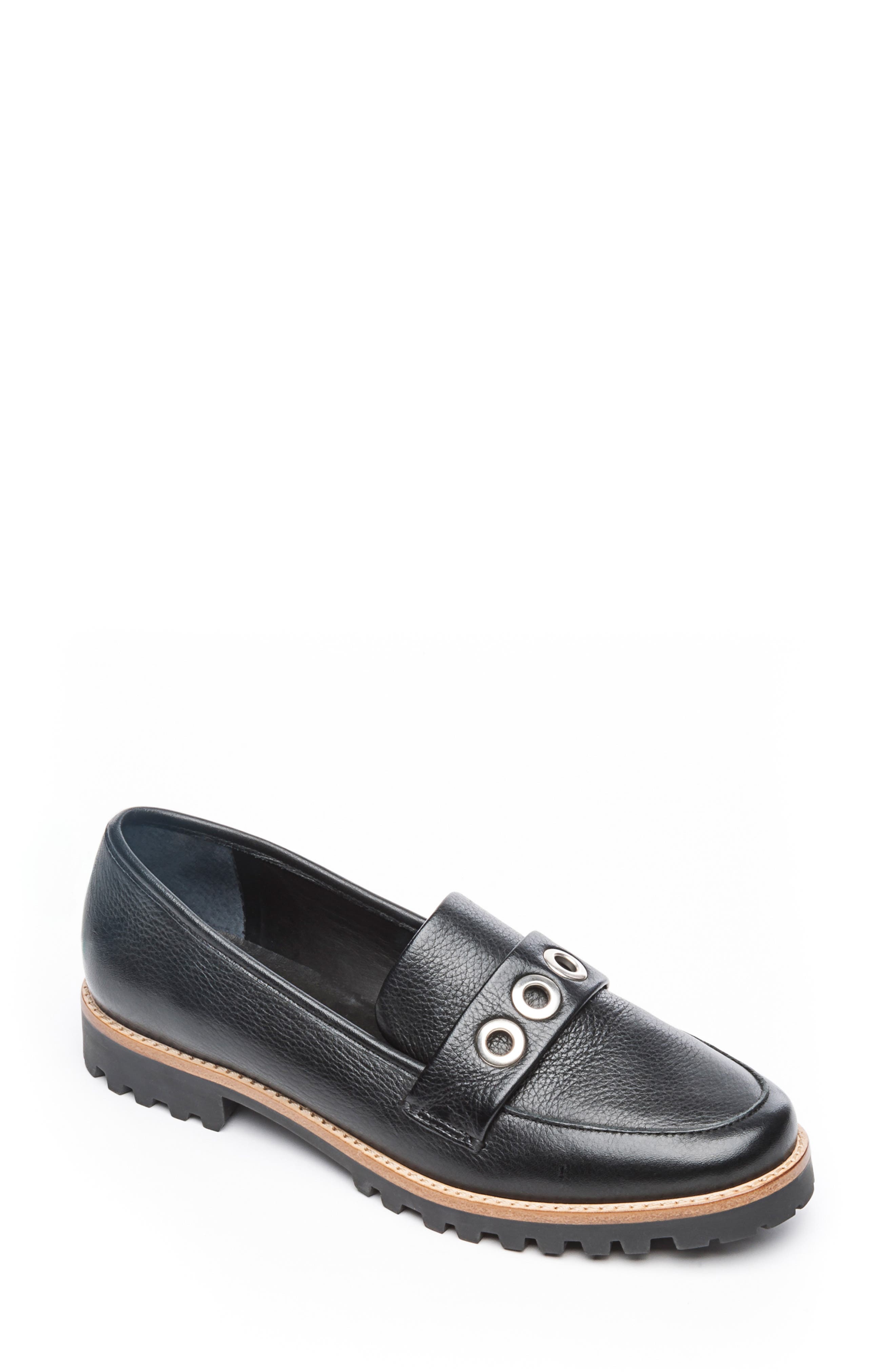 Bernardo Ozzy Loafer, Black