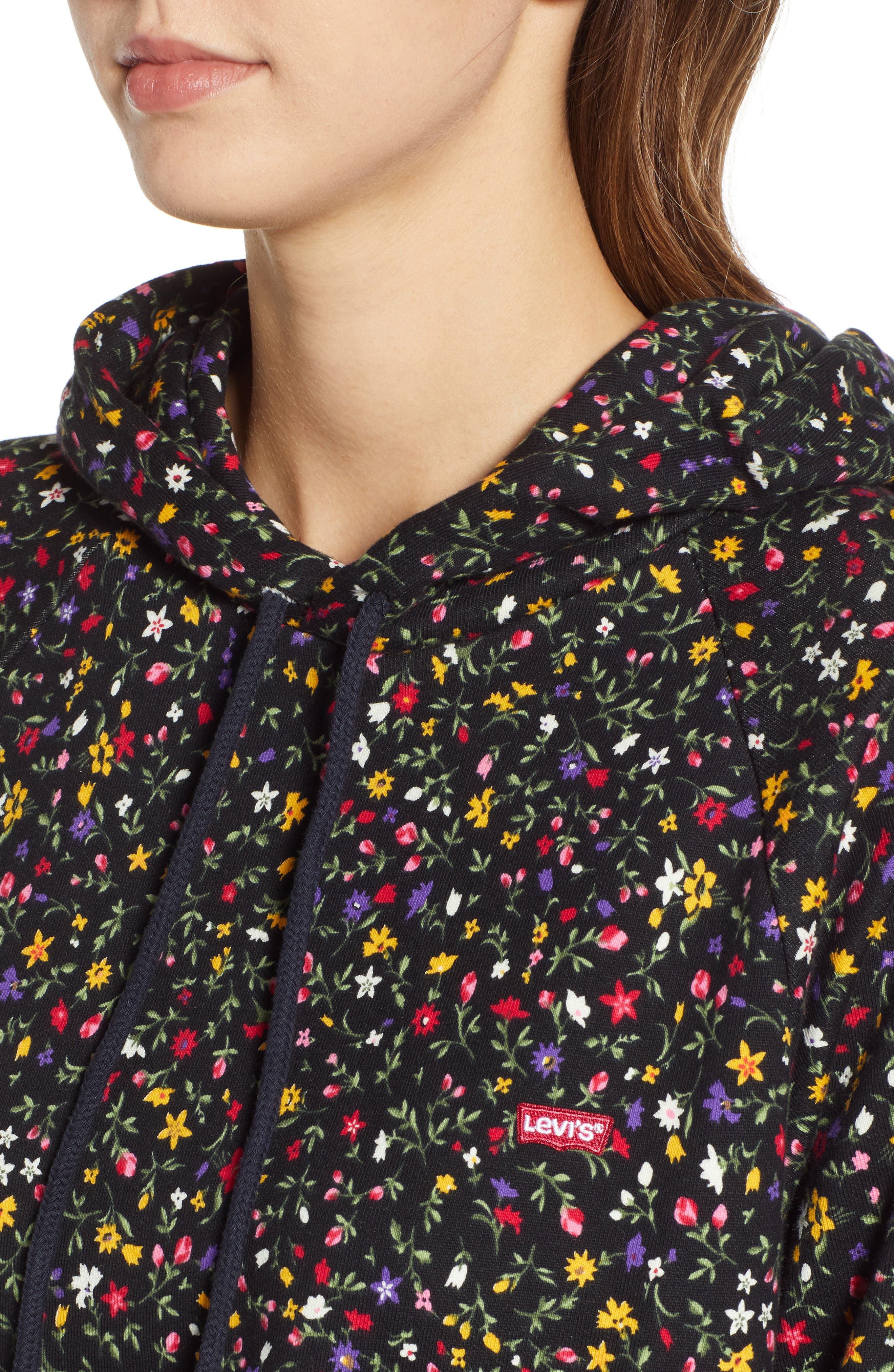 levis cinched hoodie