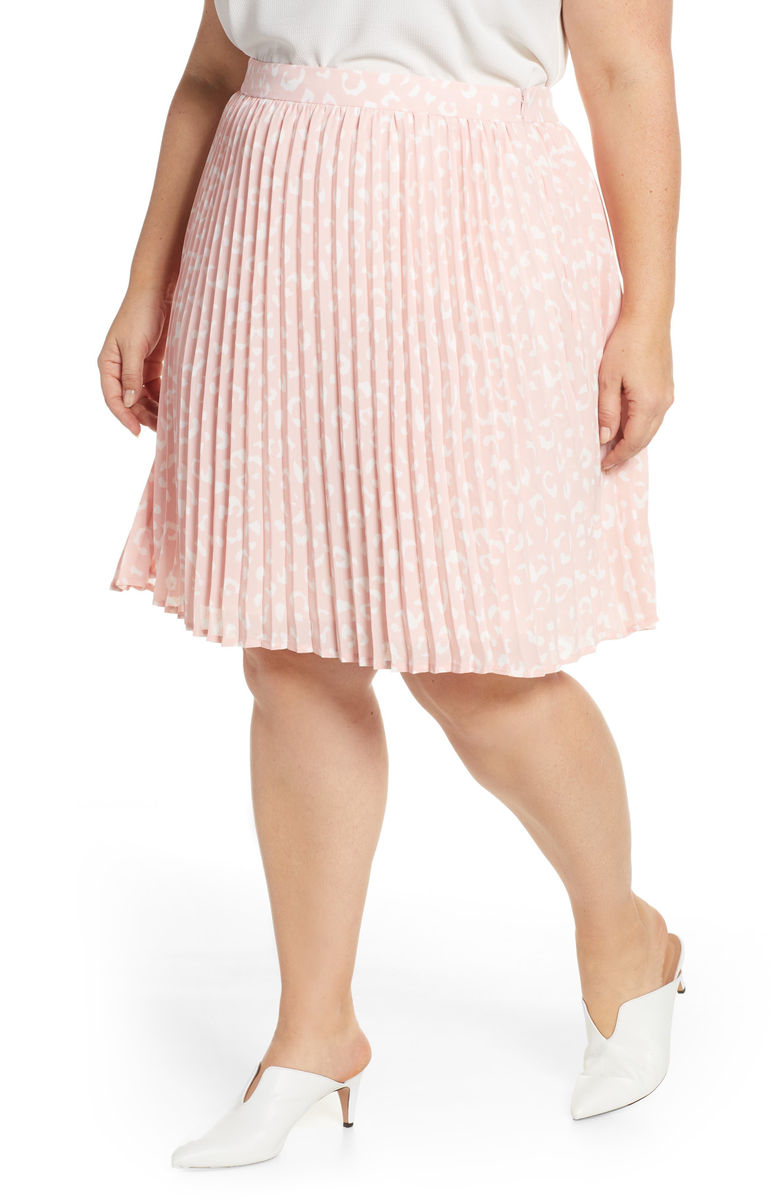 Plus Size Gibson X International Day Thamarr Pleated Skirt, Pink
