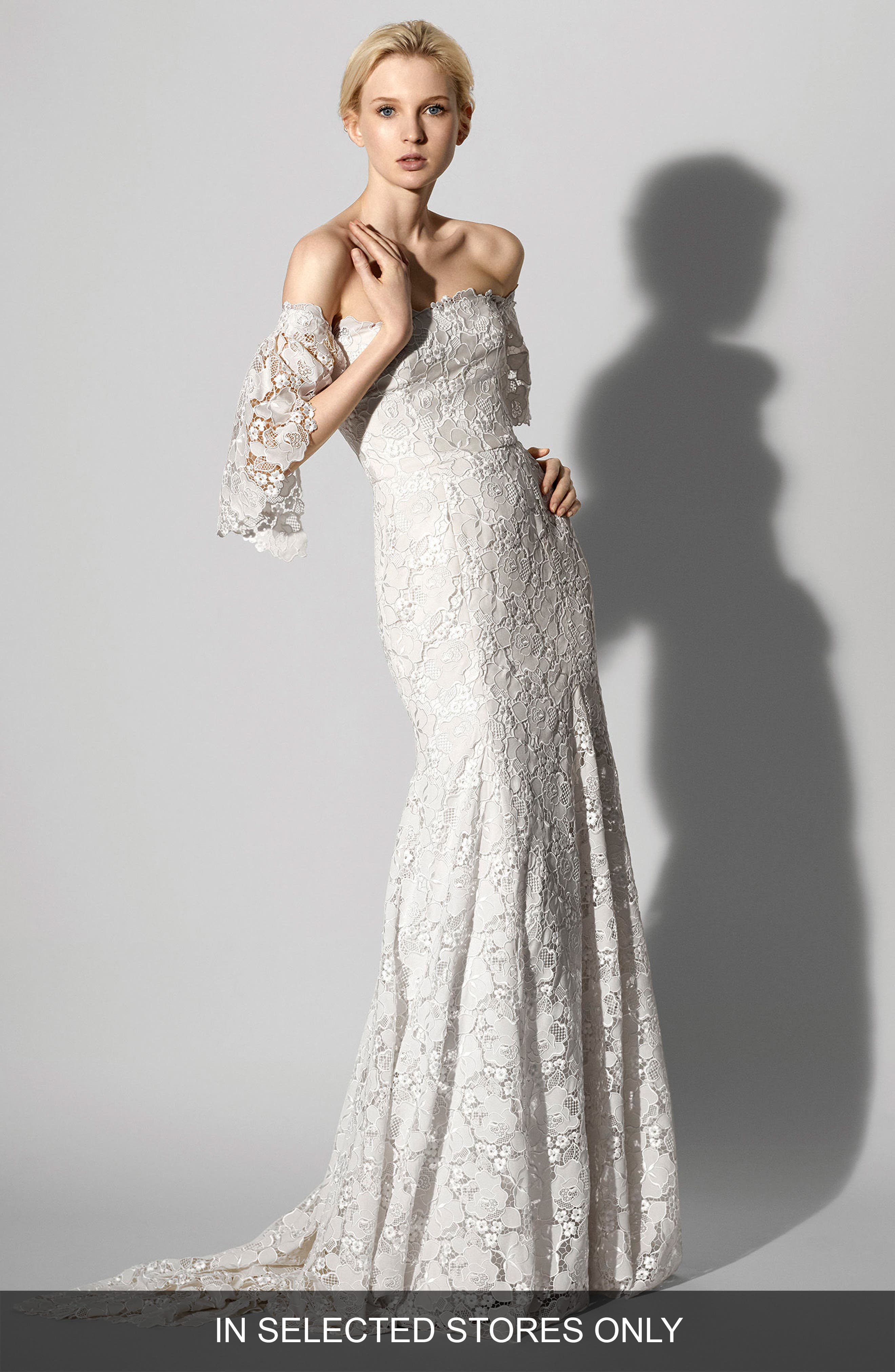 Carolina Herrera Feliciity Lace Off The Shoulder Gown