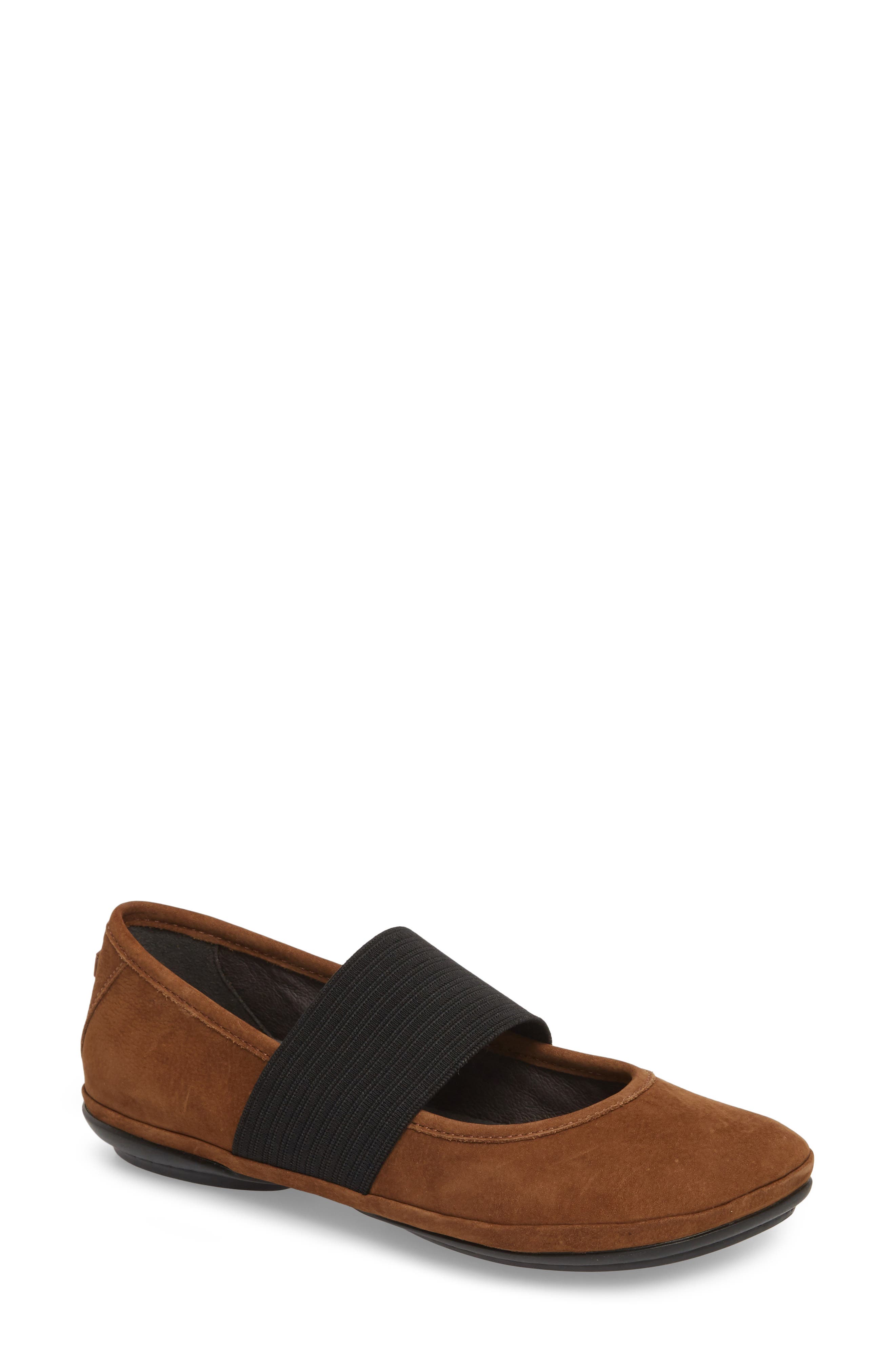 Camper Right Nina Ballet Flat, Brown