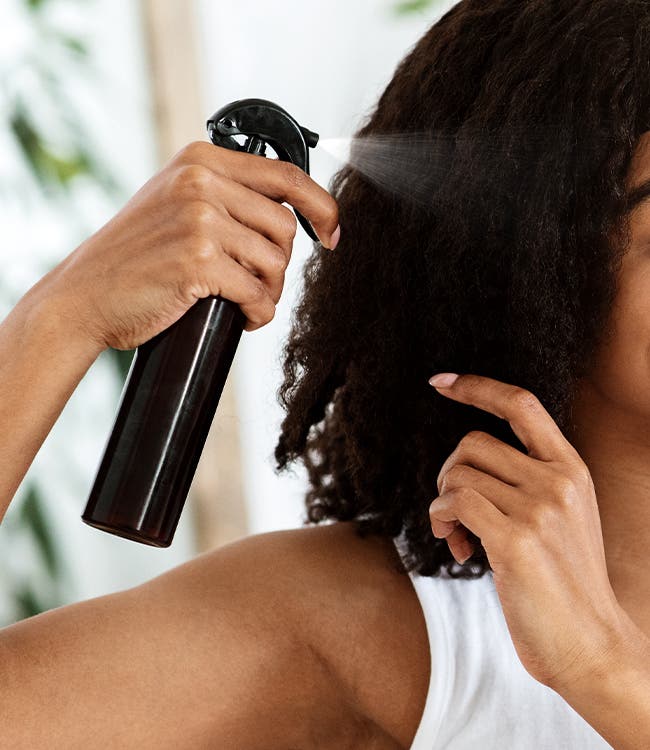 How to Detangle Hair Based on Your Hair Type
