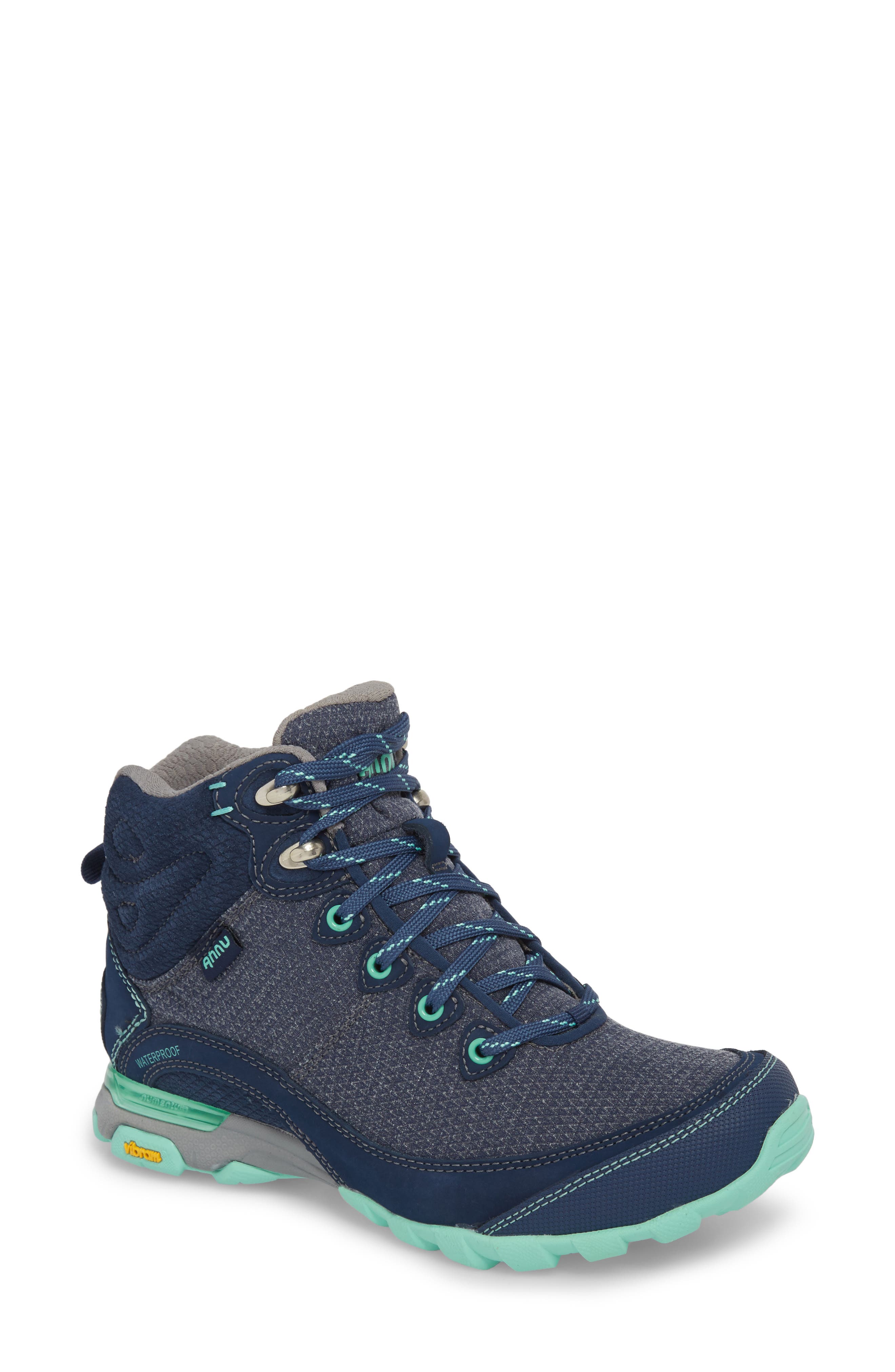 Ahnu By Teva Sugarpine Ii Waterproof Hiking Boot