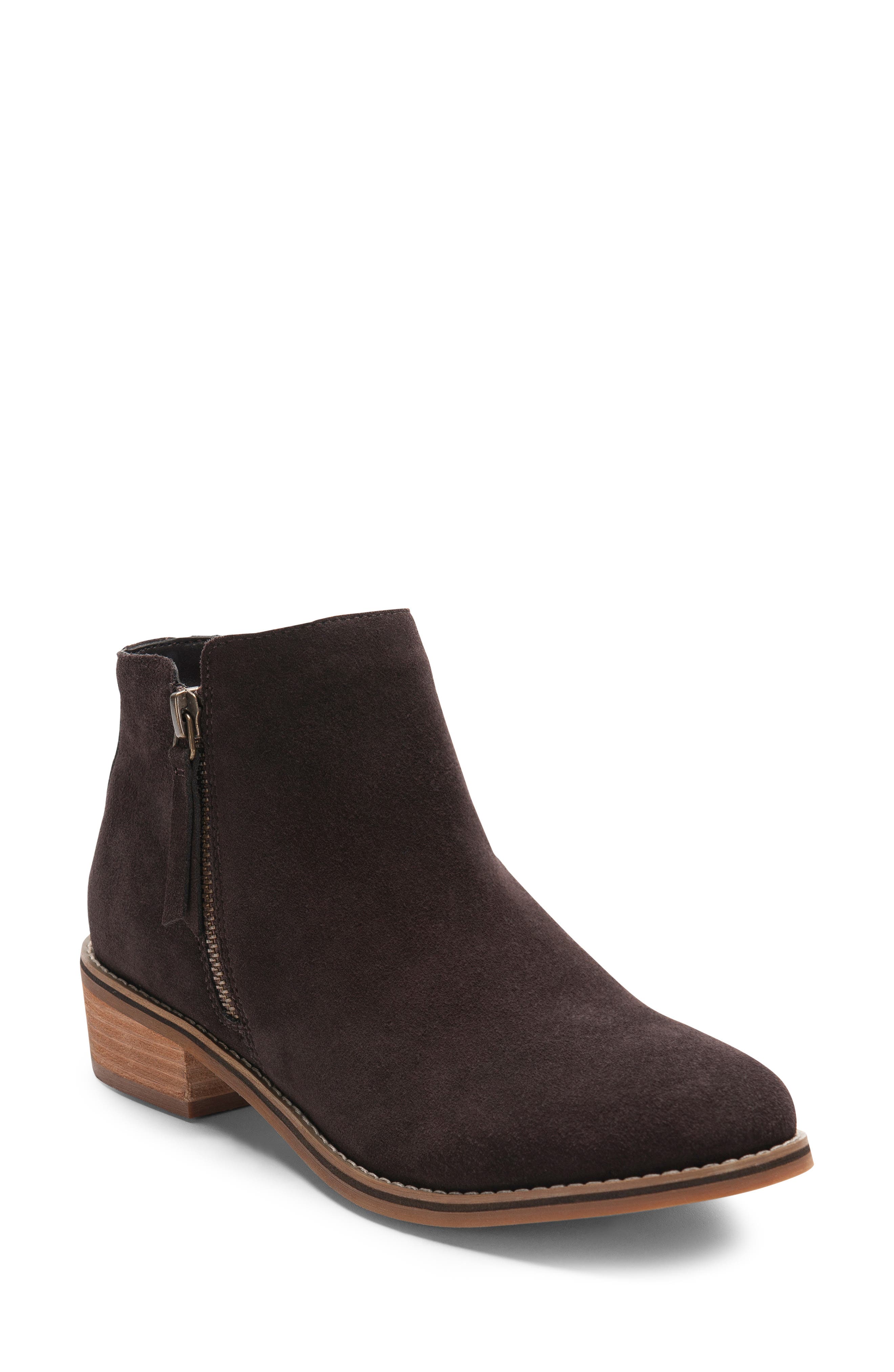 Blondo Linda Waterproof Bootie- Brown
