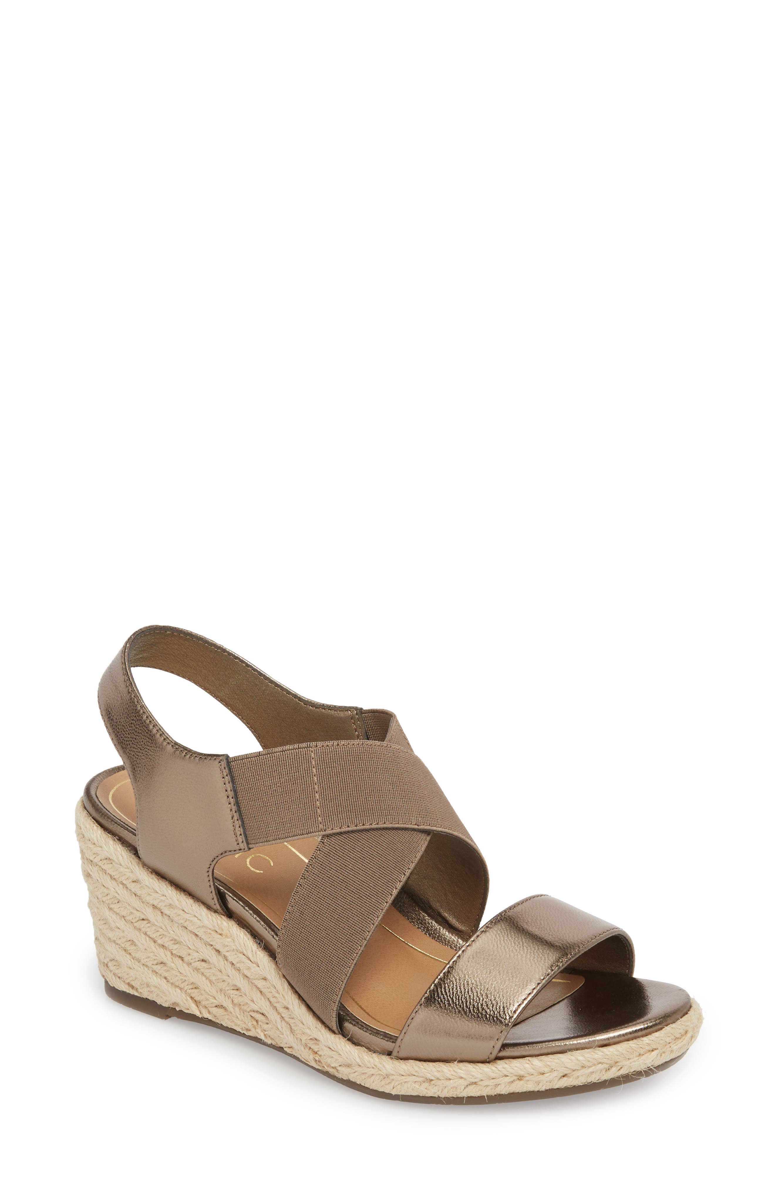 Vionic Ainsleigh Wedge Sandal, Brown