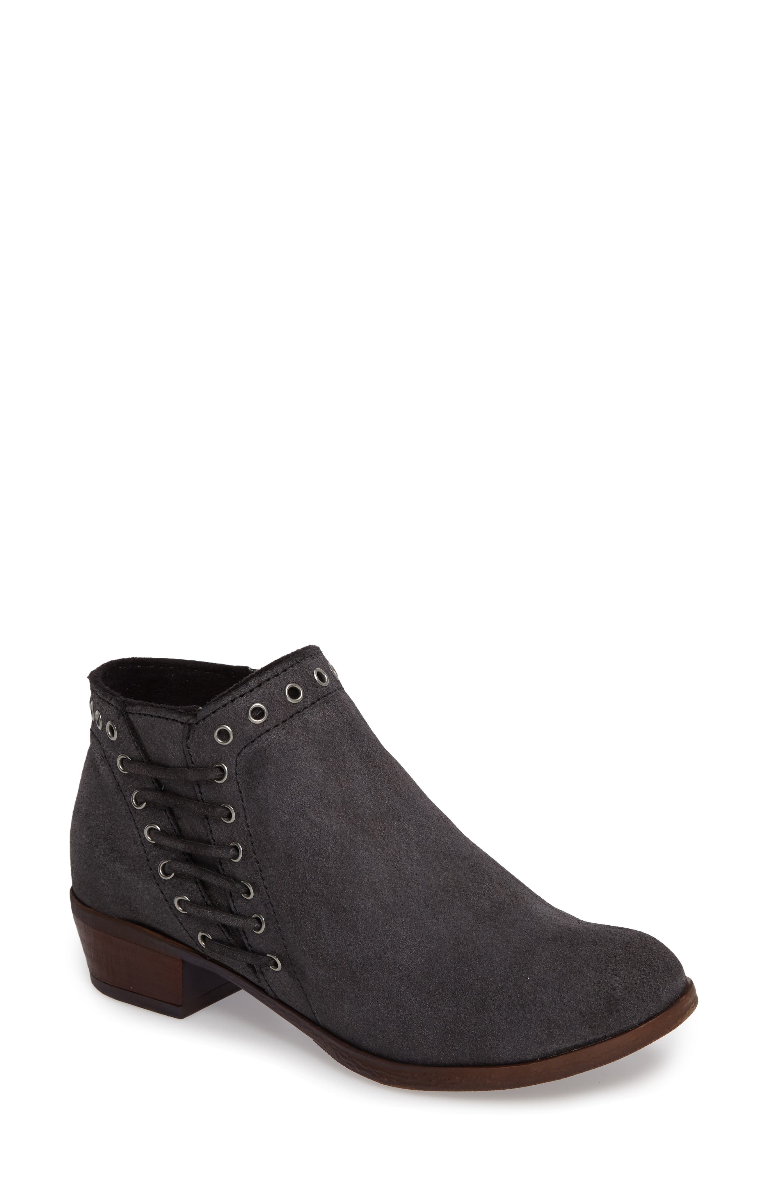 Minnetonka Brenna Grommet Bootie- Beige
