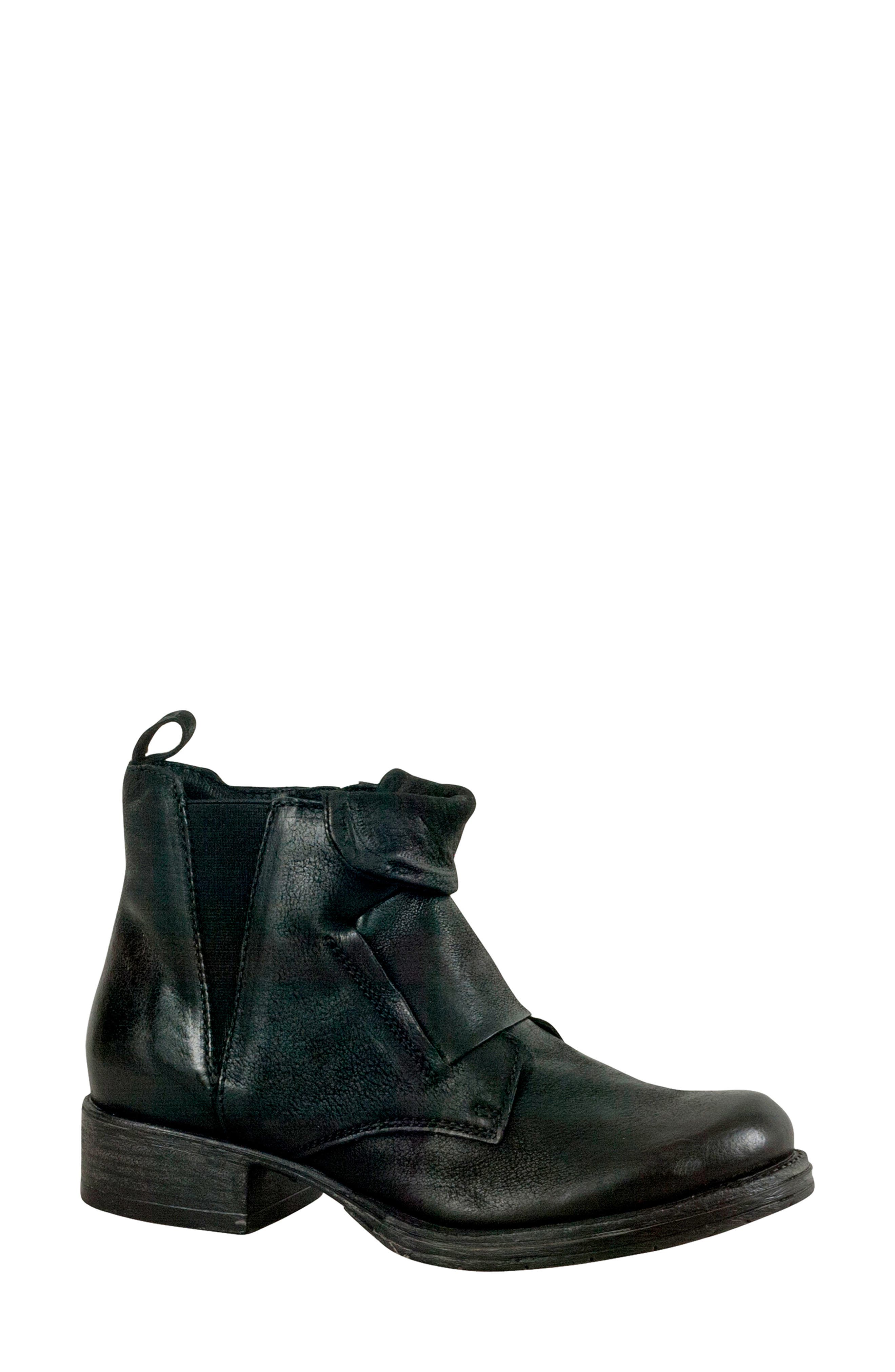 Miz Mooz Nicholas Boot Black