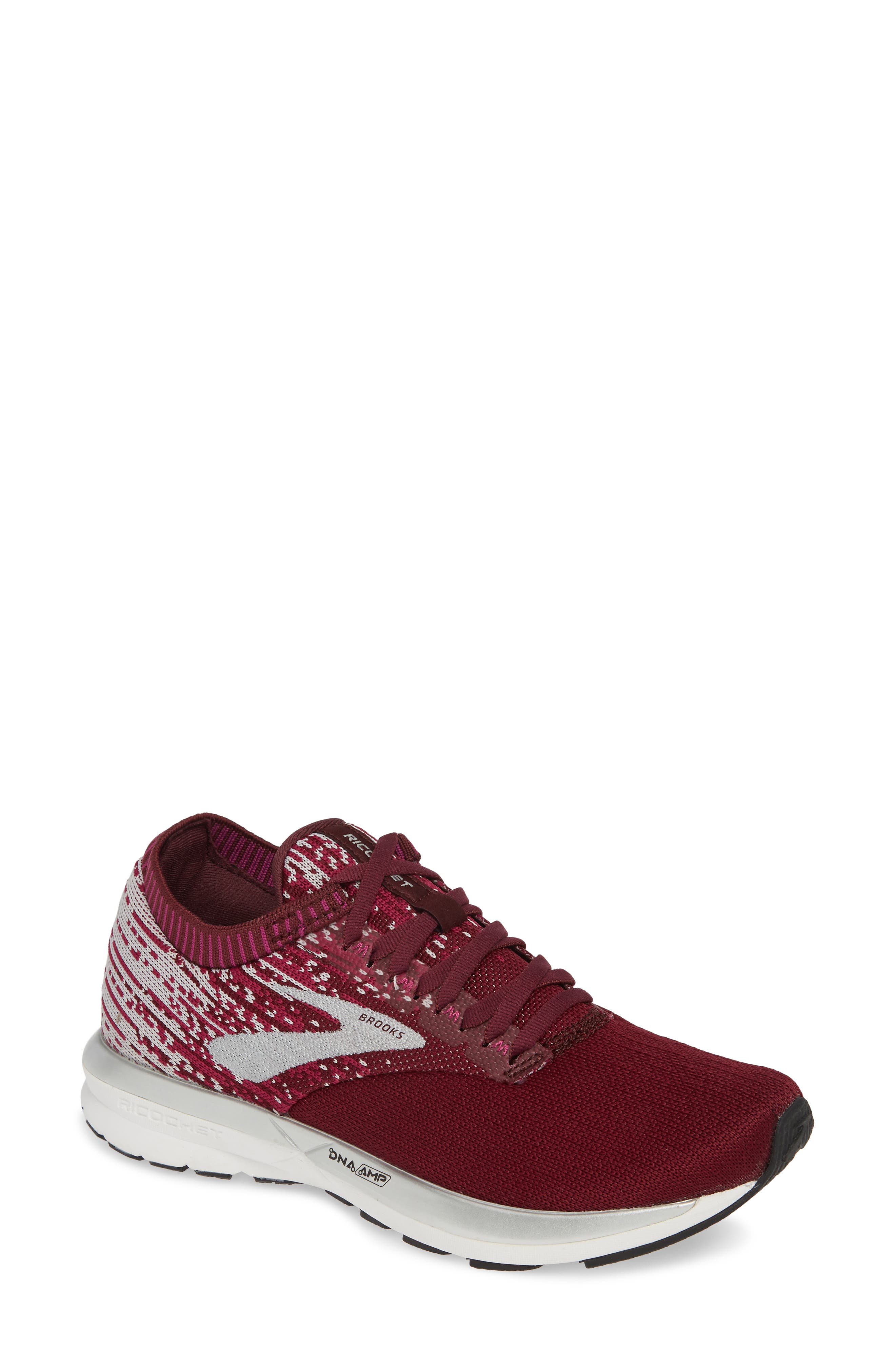 Brooks Ricochet Running Shoe, Burgundy