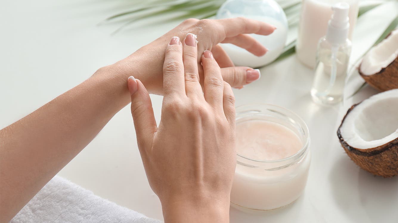 Using Coconut Oil for Your Skin Pros & Cons