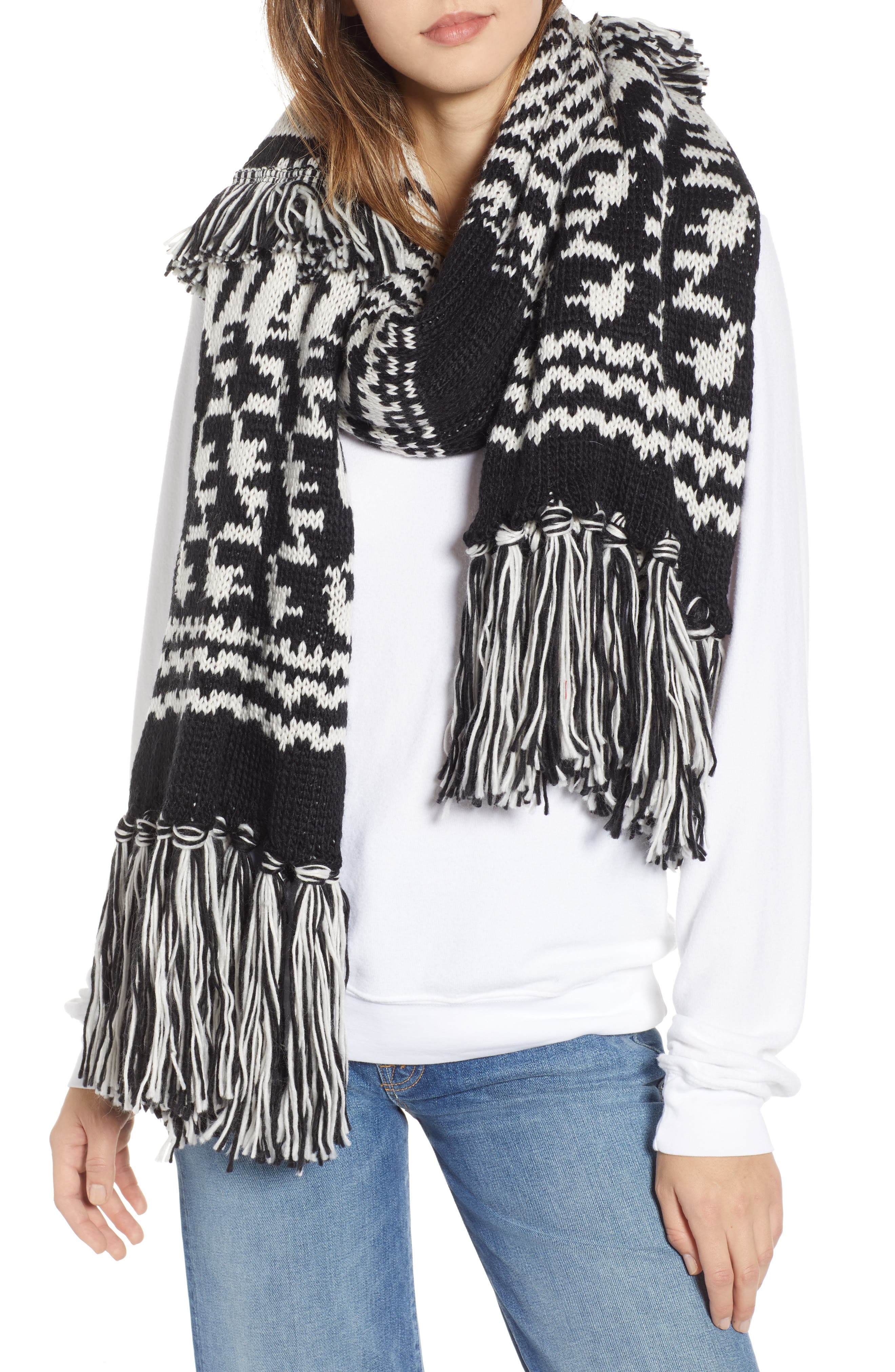Mile High Fleece Fringe Scarf,                        Main,                        color, BLACK AND WHITE COMBO