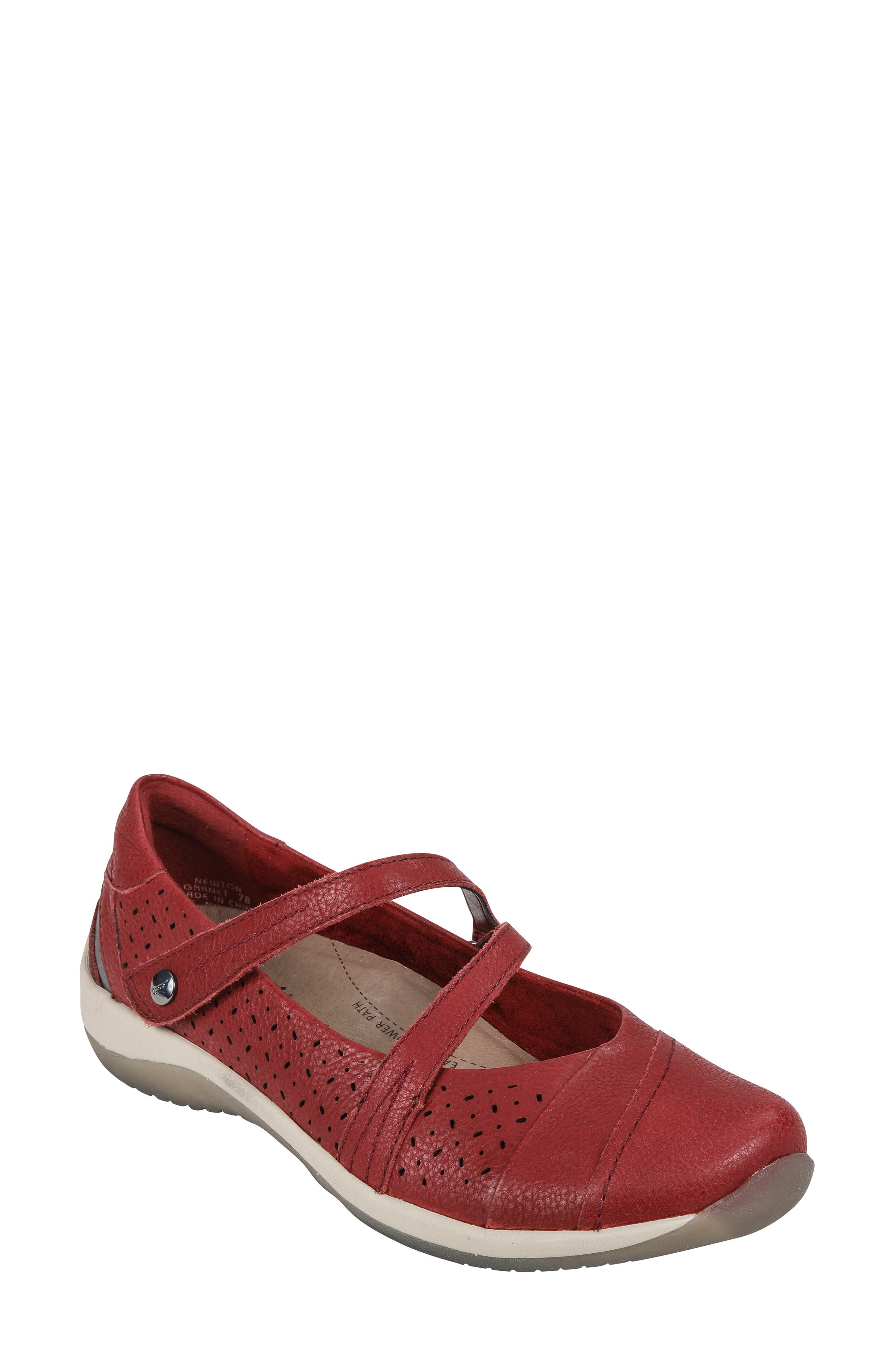 Earth Newton Mary Jane Flat, Red